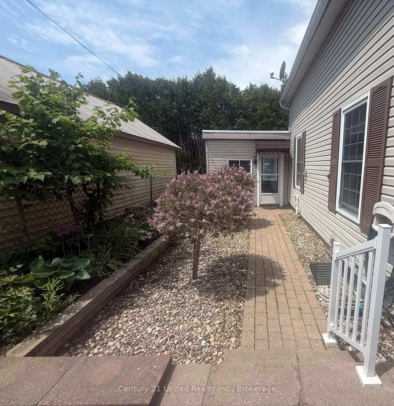 249 Margaret Street 2, Cobourg, ON K9A 2Z6