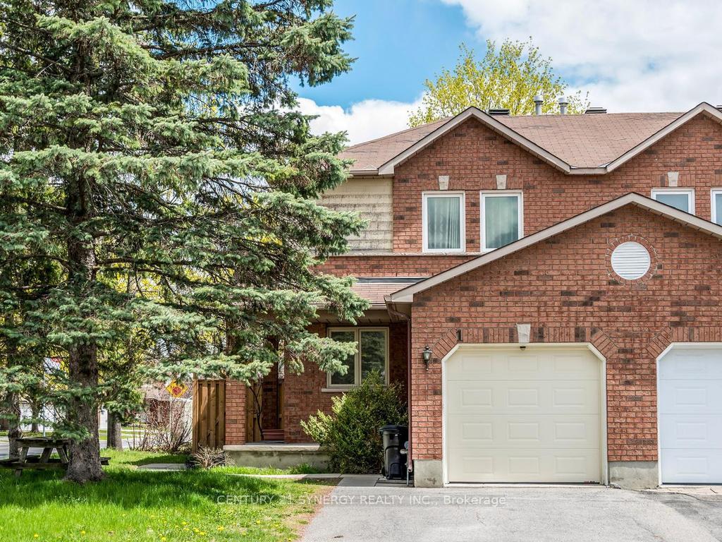 1 Winnegreen Court, Hunt Club - South Keys and Area, ON K1G 5P3