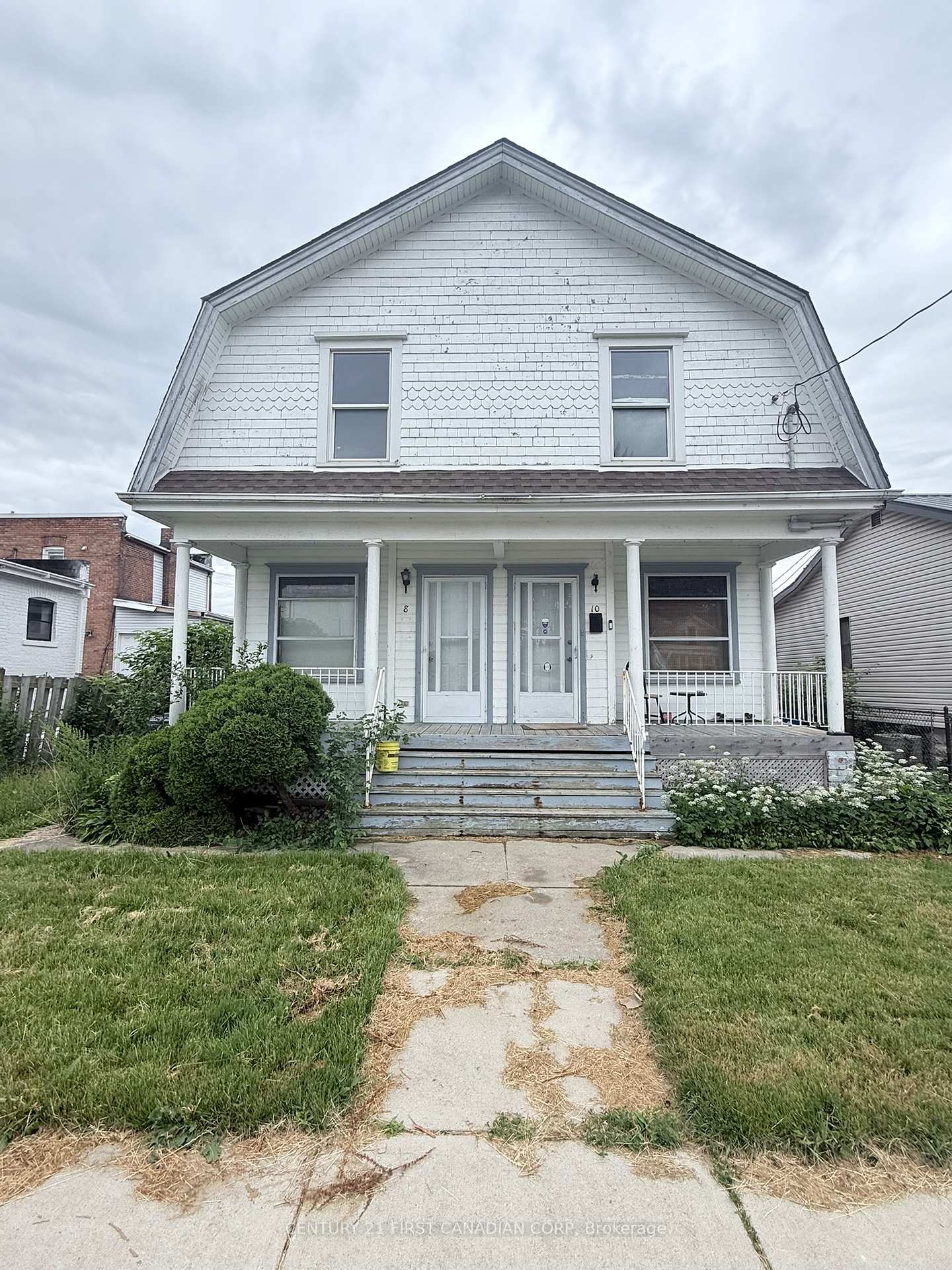 8-10 Hillyard Street, Chatham-Kent, ON N7L 3C9