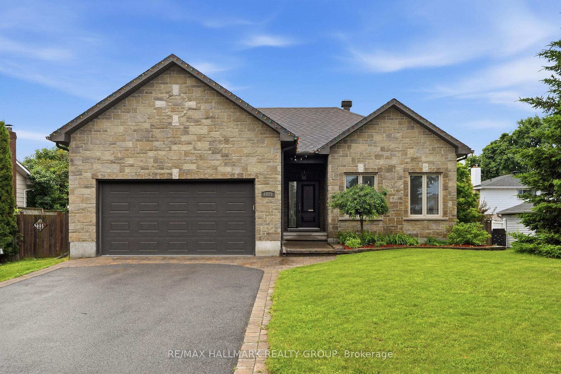 1028 Laviolette Street, Clarence-Rockland, ON K4K 1B8