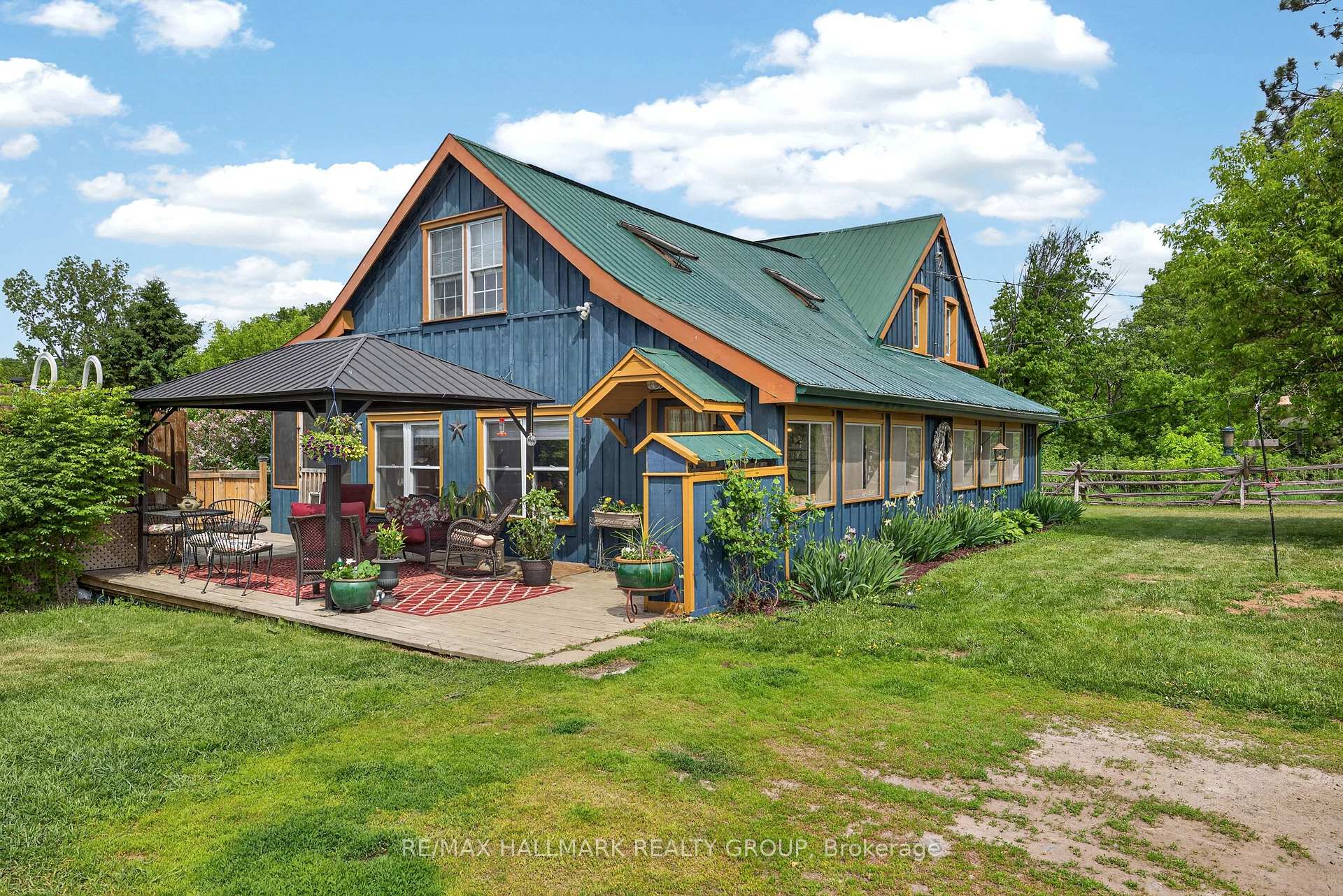 1013 Lavant Darling Road, Lanark Highlands, ON K0G 1K0