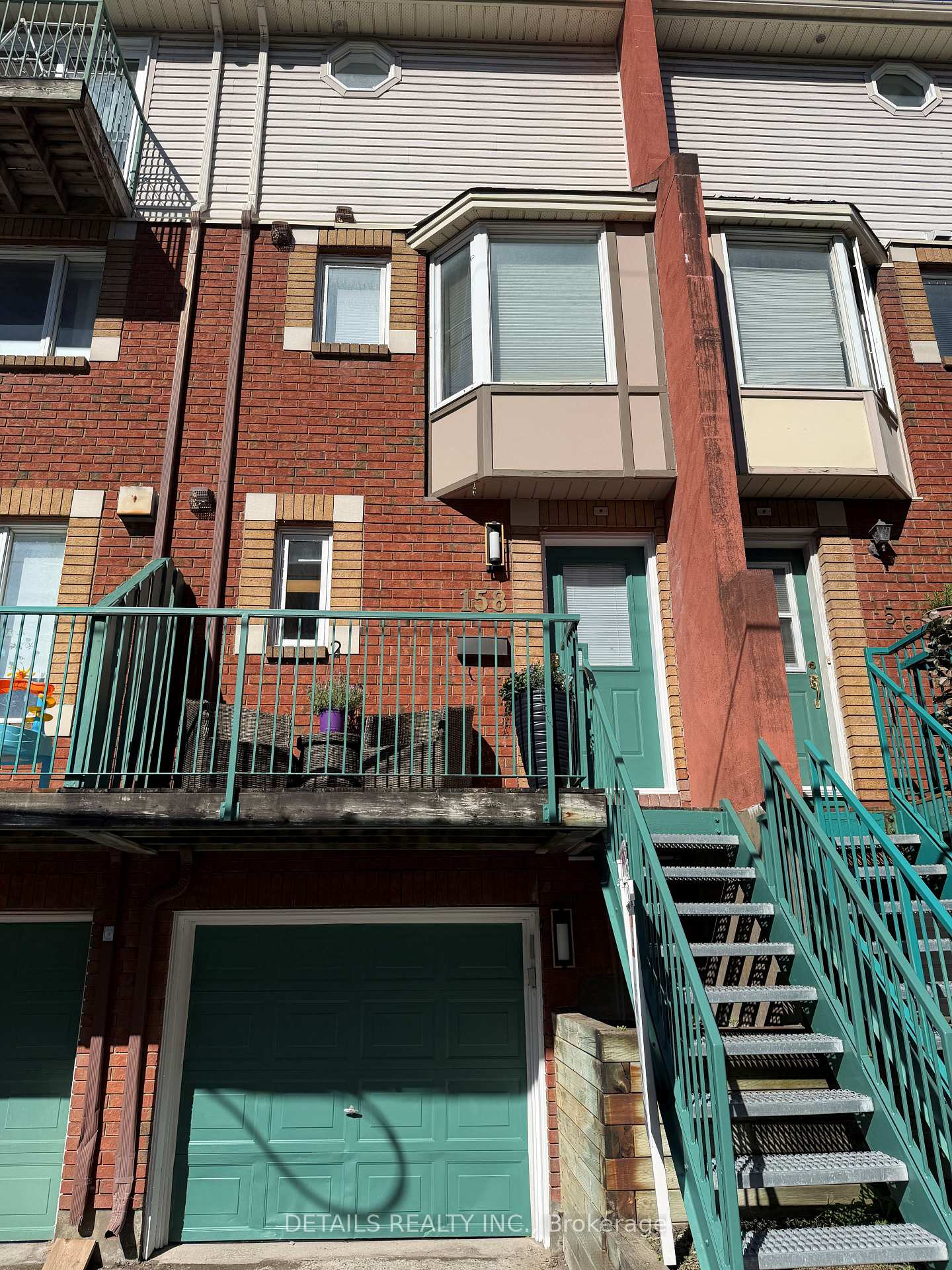 158 Forward Avenue, West Centre Town, ON K1Y 1K9