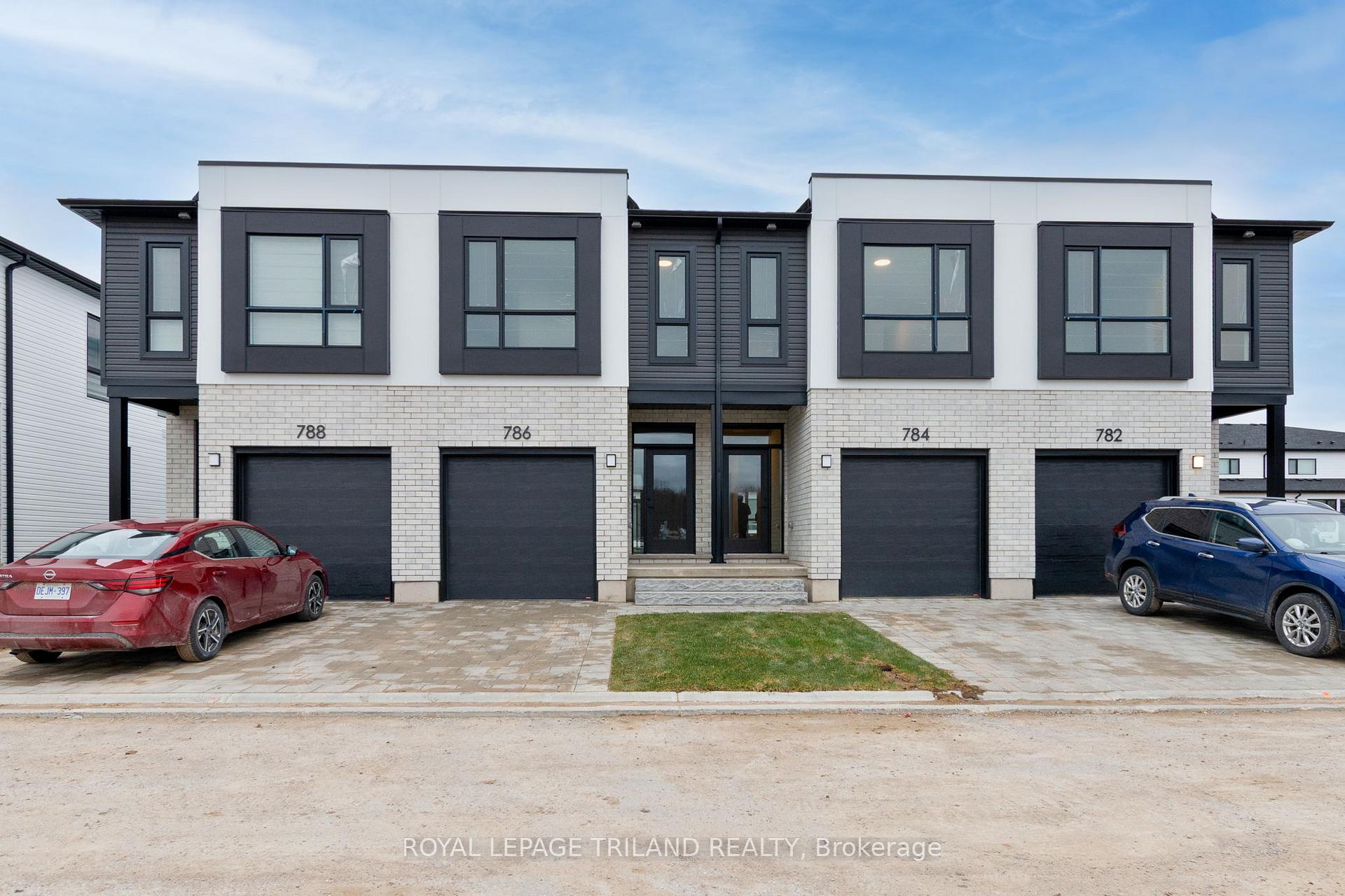 770 Banyan Lane, London North, ON N6G 0A6