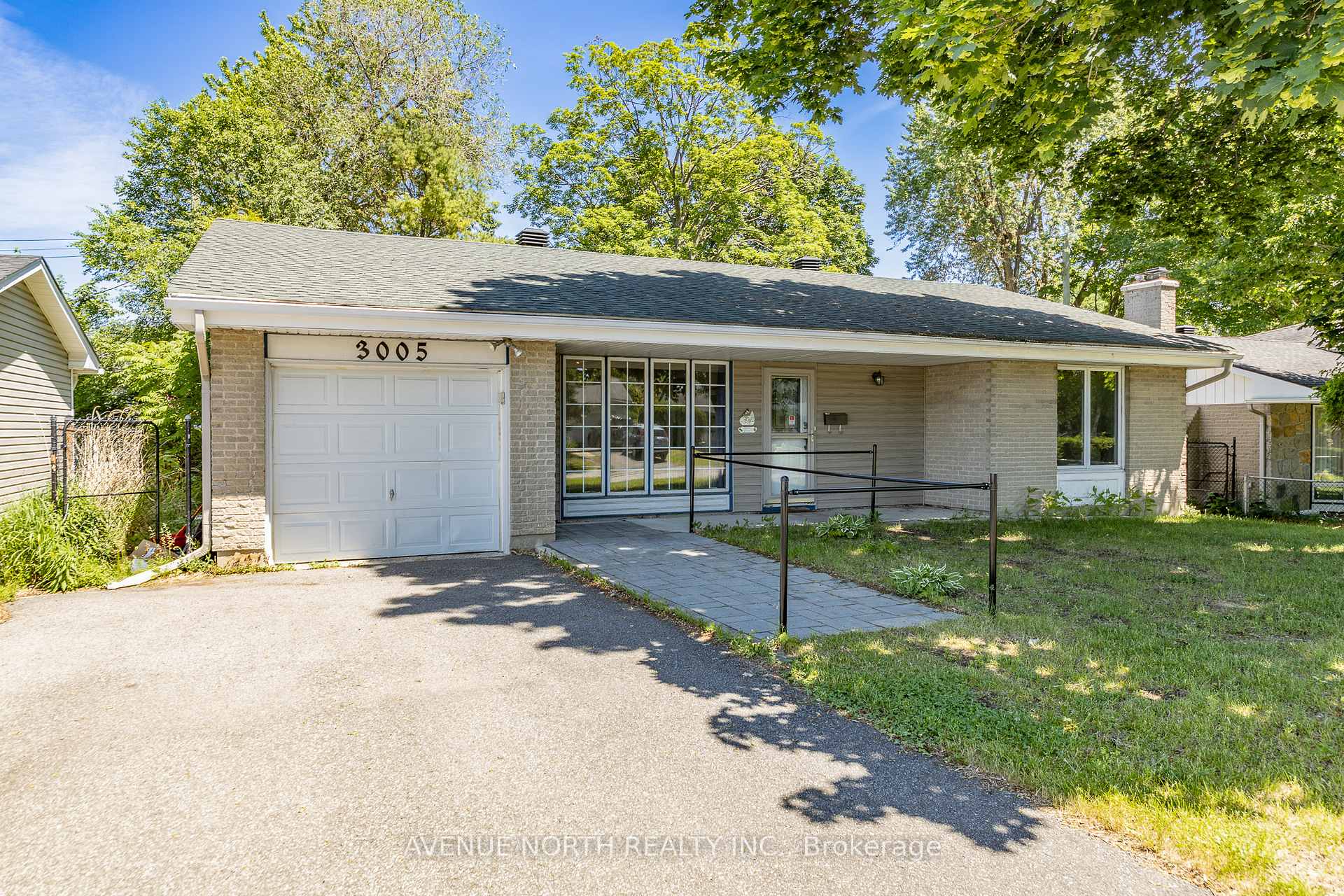 3005 Mccarthy Road, Billings Bridge - Riverside Park and Area, ON K1V 8K7