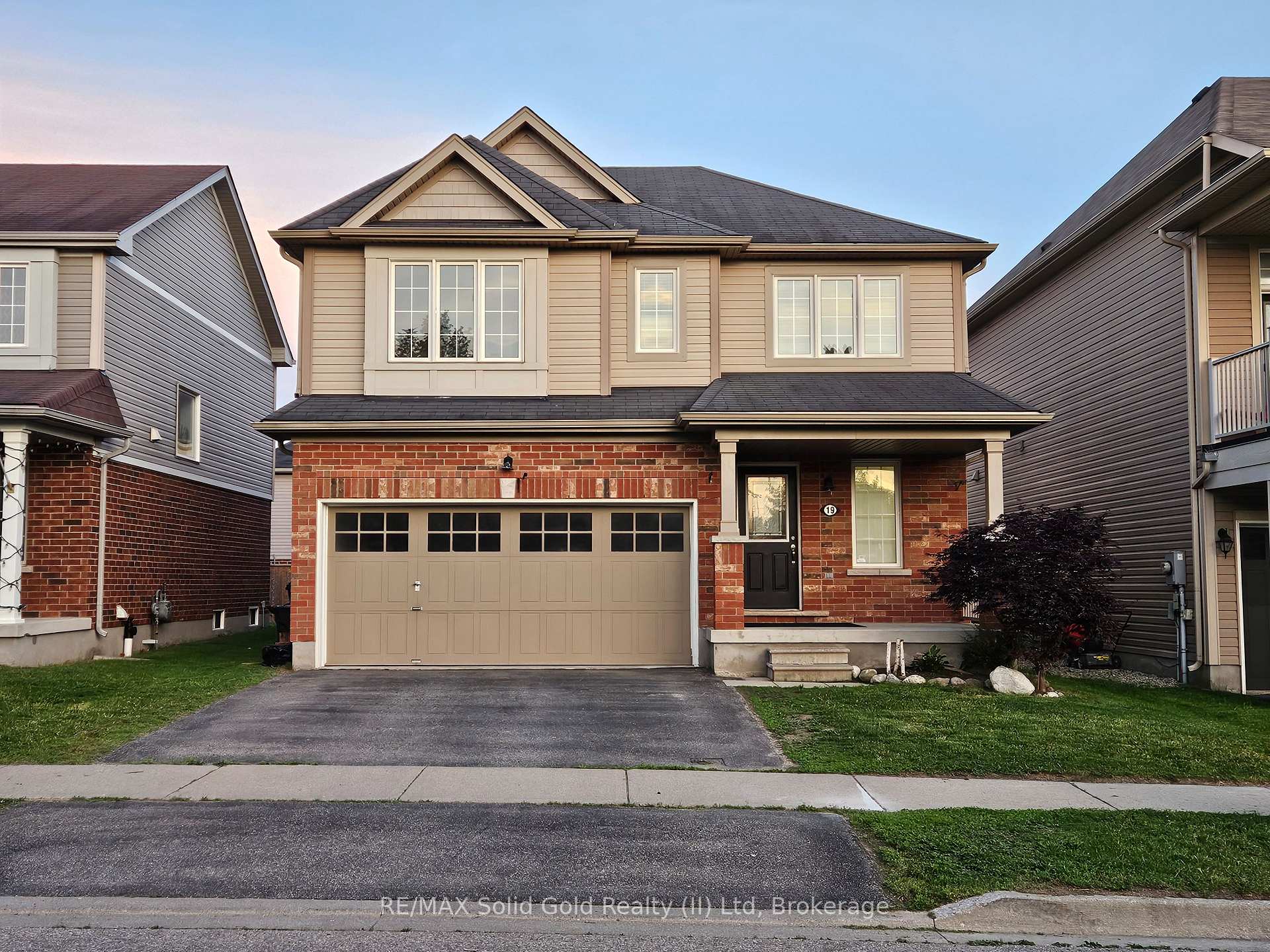 19 Fireside Drive, Woolwich, ON N0B 1M0