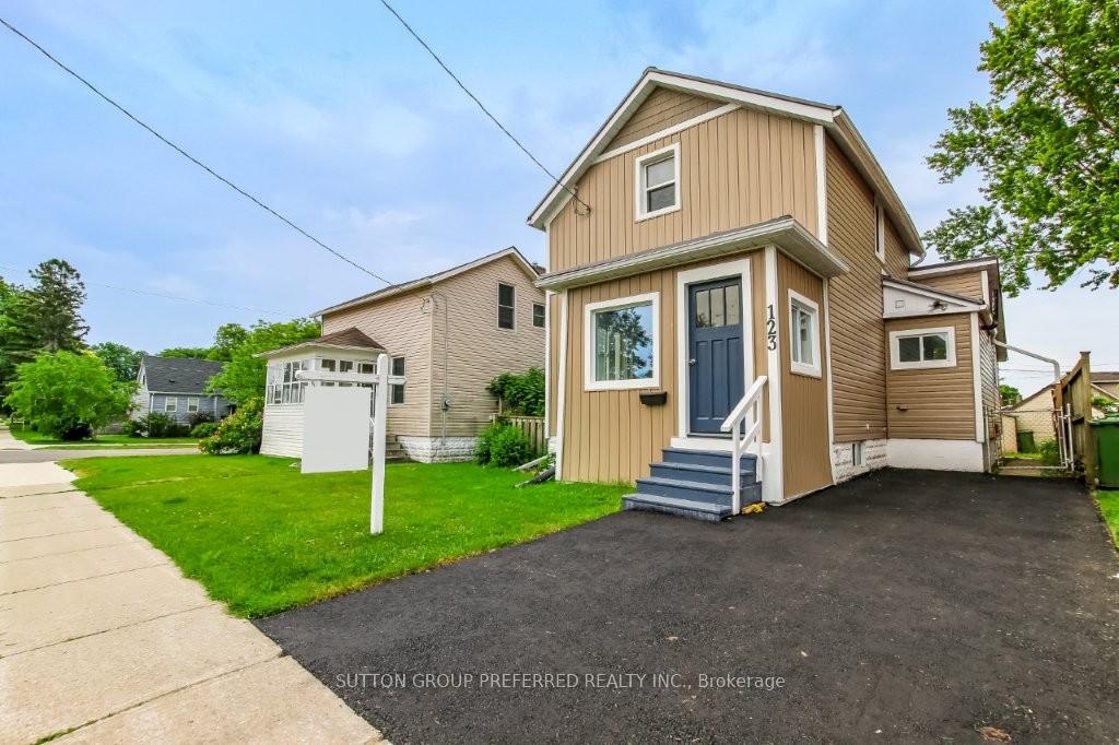 123 ERIE Street, St. Thomas, ON N5R 2N1