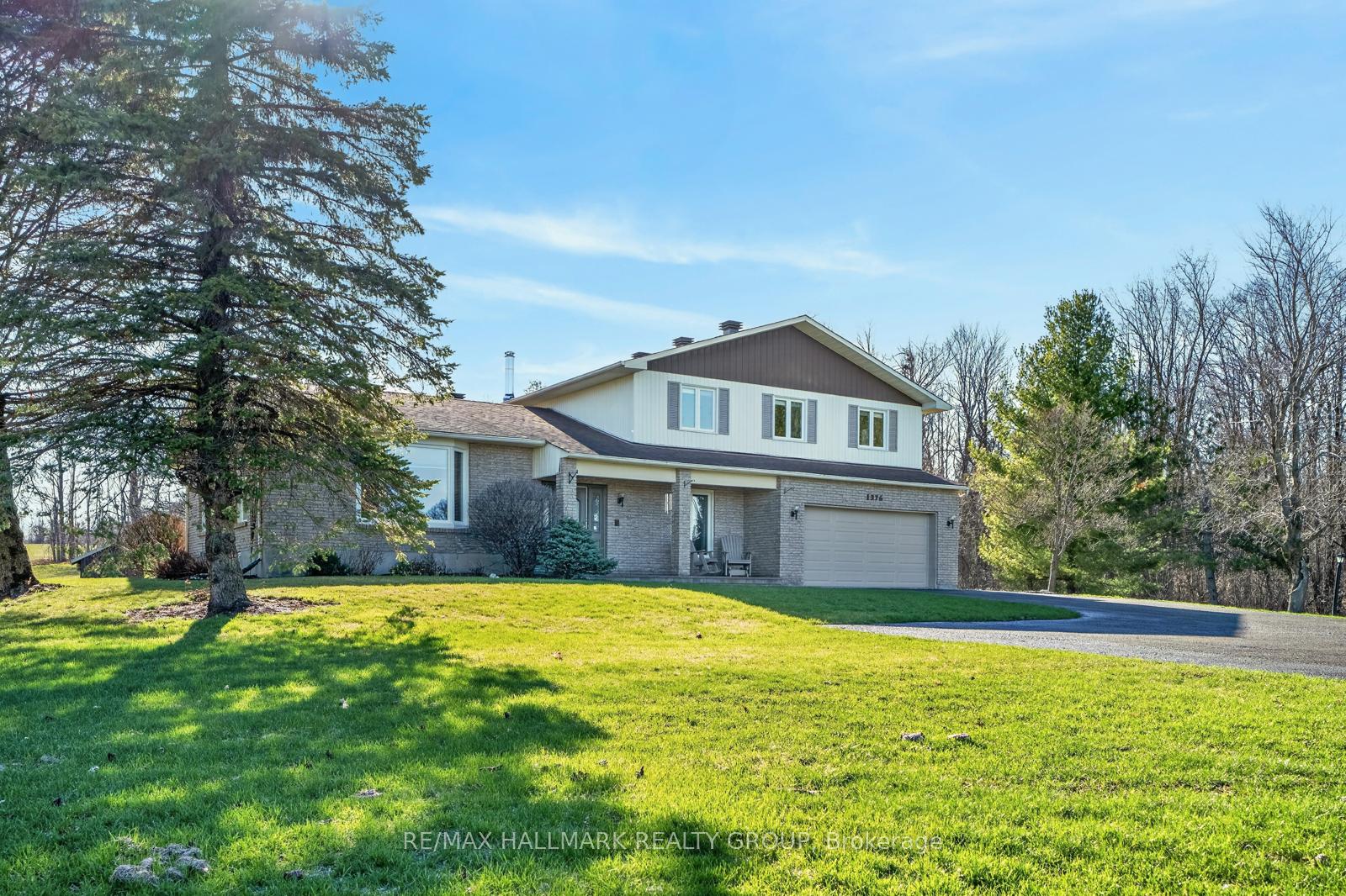 1376 MacDonald Road, Russell, ON K4R 0K1