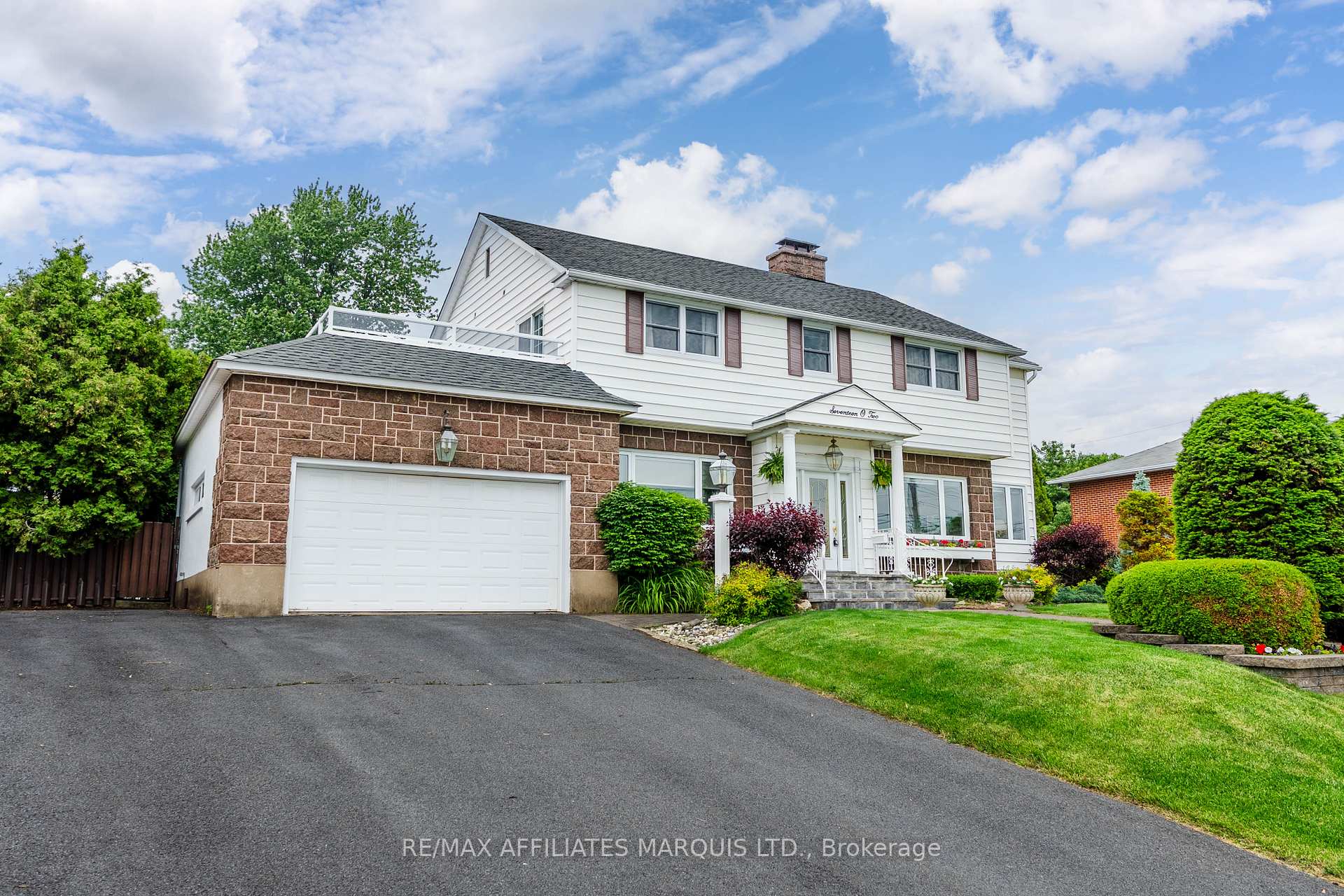 1702 Montreal Road, Cornwall, ON K6H 1G1