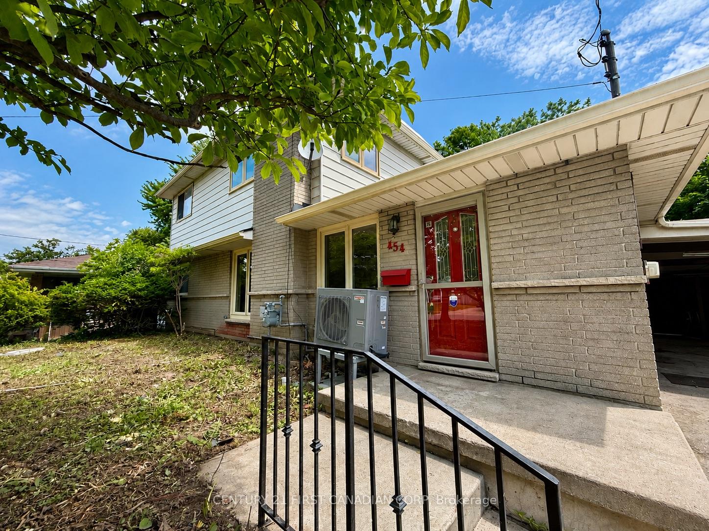 454 Beachwood Avenue, London South, ON N6J 3K1