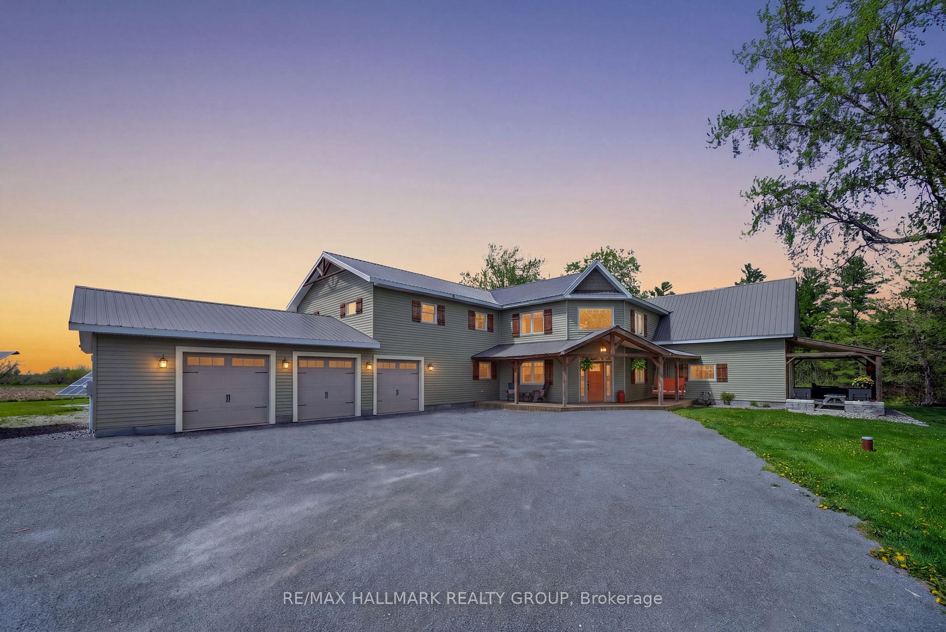 6548 Carp Road, Carp - Dunrobin - Huntley - Fitzroy and Area, ON K0A 2H0