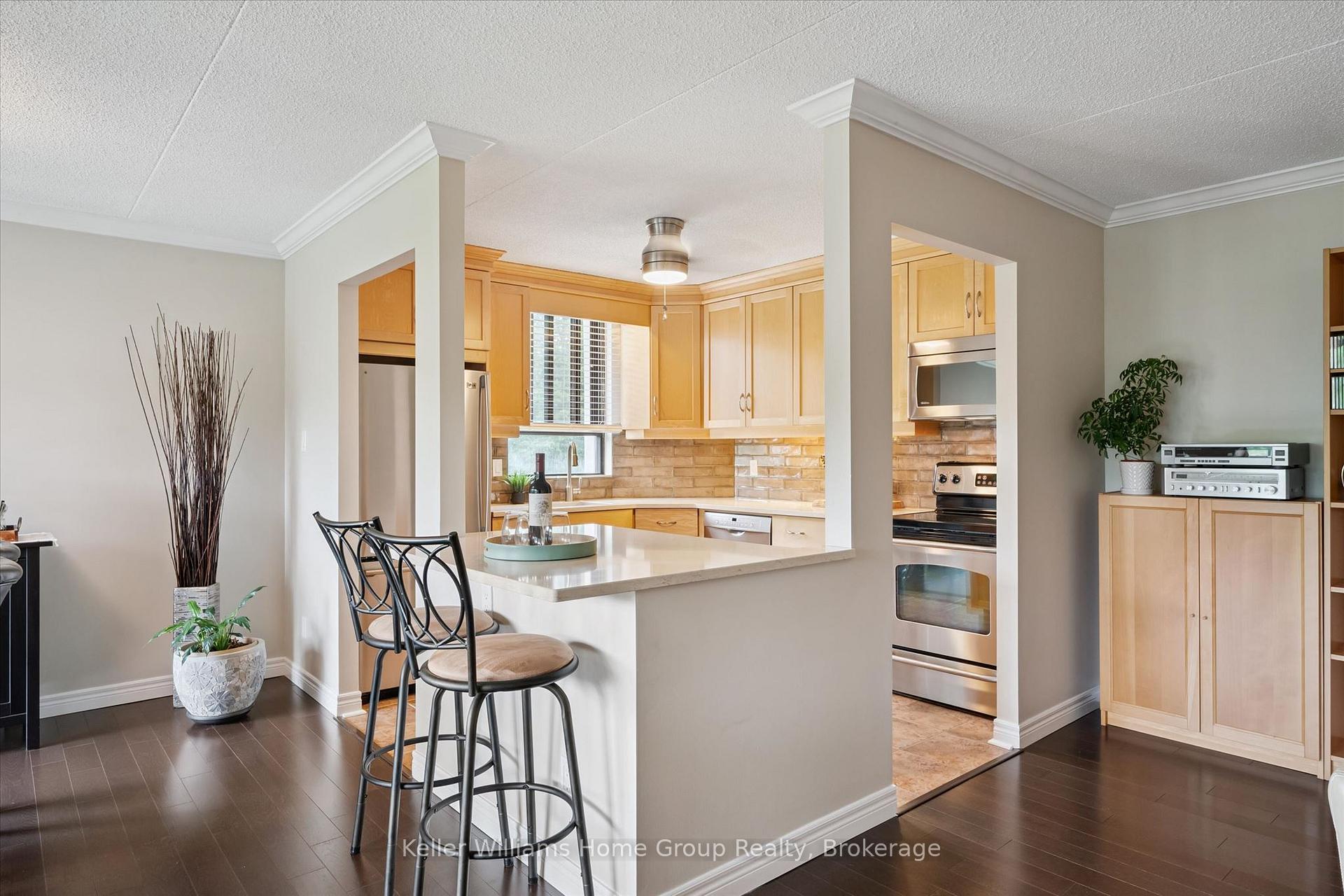 22 Marilyn Drive 408, Guelph, ON N1H 7T1
