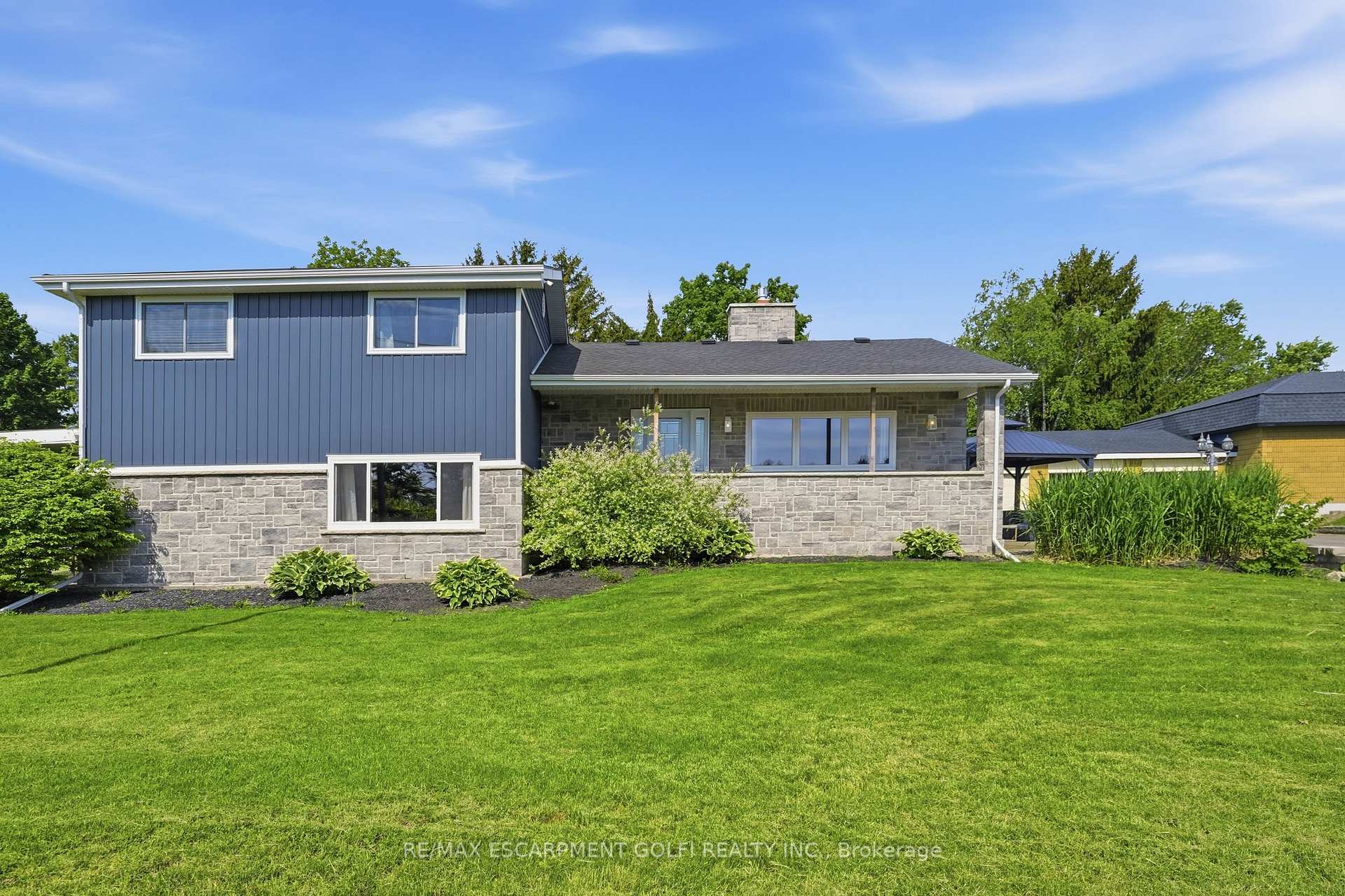 11404 Lakeshore Road Upper, Wainfleet, ON L3K 5V4