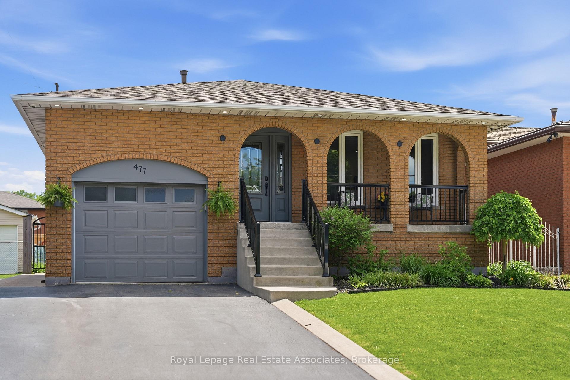 477 Queen Victoria Drive, Hamilton, ON L8W 1G8