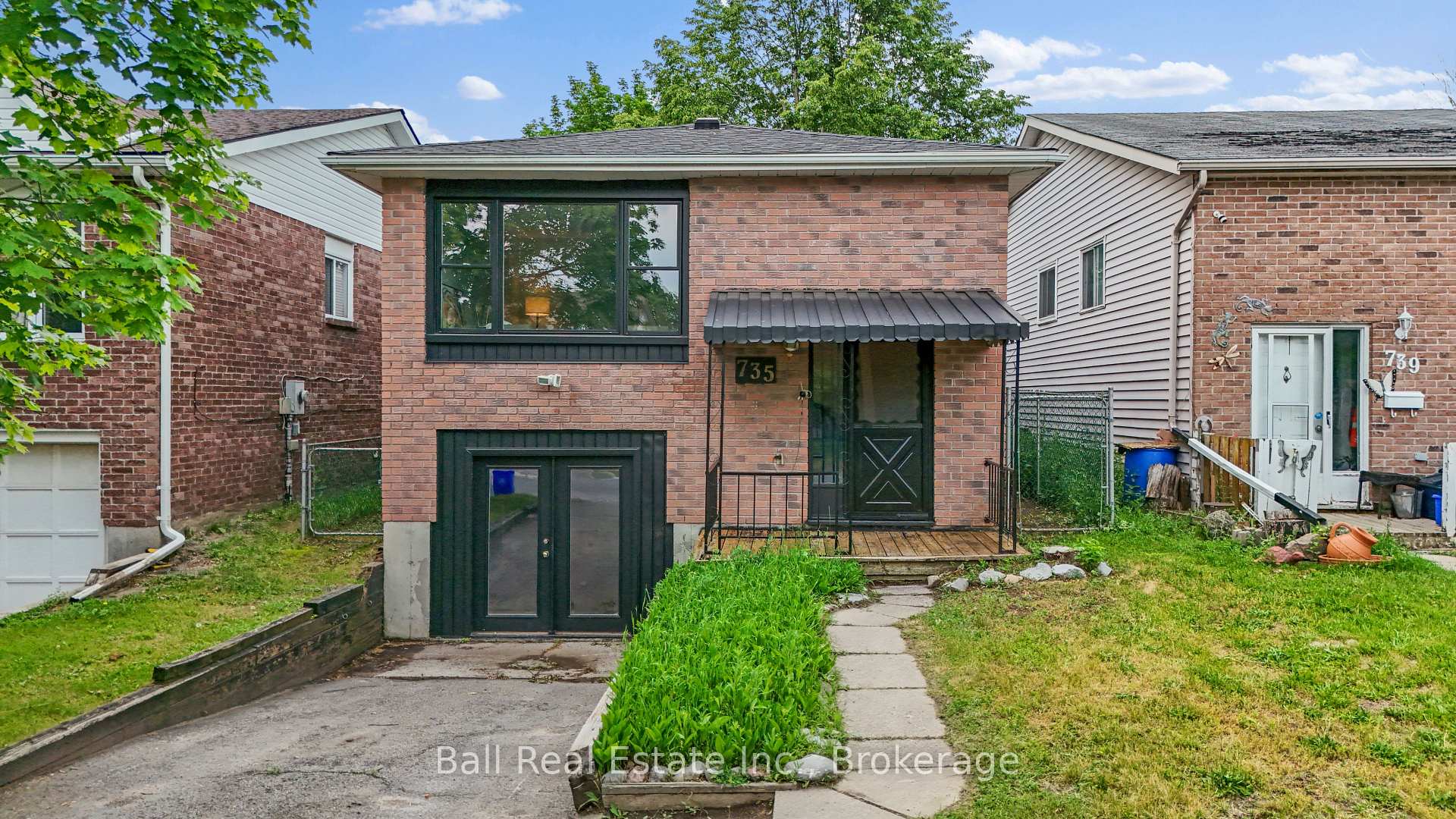 735 Mountain Ash Road, Peterborough, ON K9J 8K1