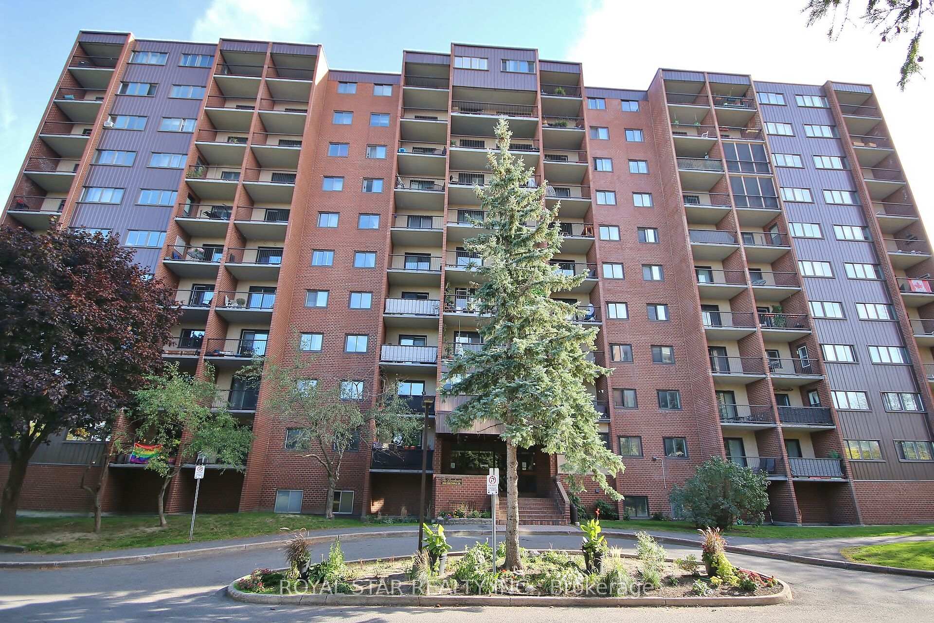 2650 Southvale Crescent 414, Elmvale Acres and Area, ON K1B 4S9
