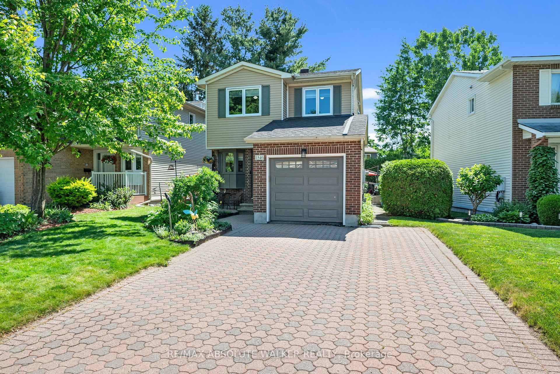 1546 Meadowfield Place, Orleans - Convent Glen and Area, ON K1C 5V9