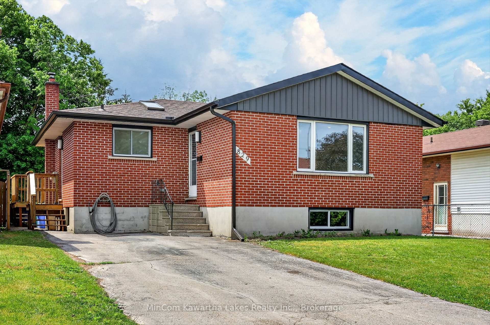 829 Orpington Road, Peterborough, ON K9J 4A6
