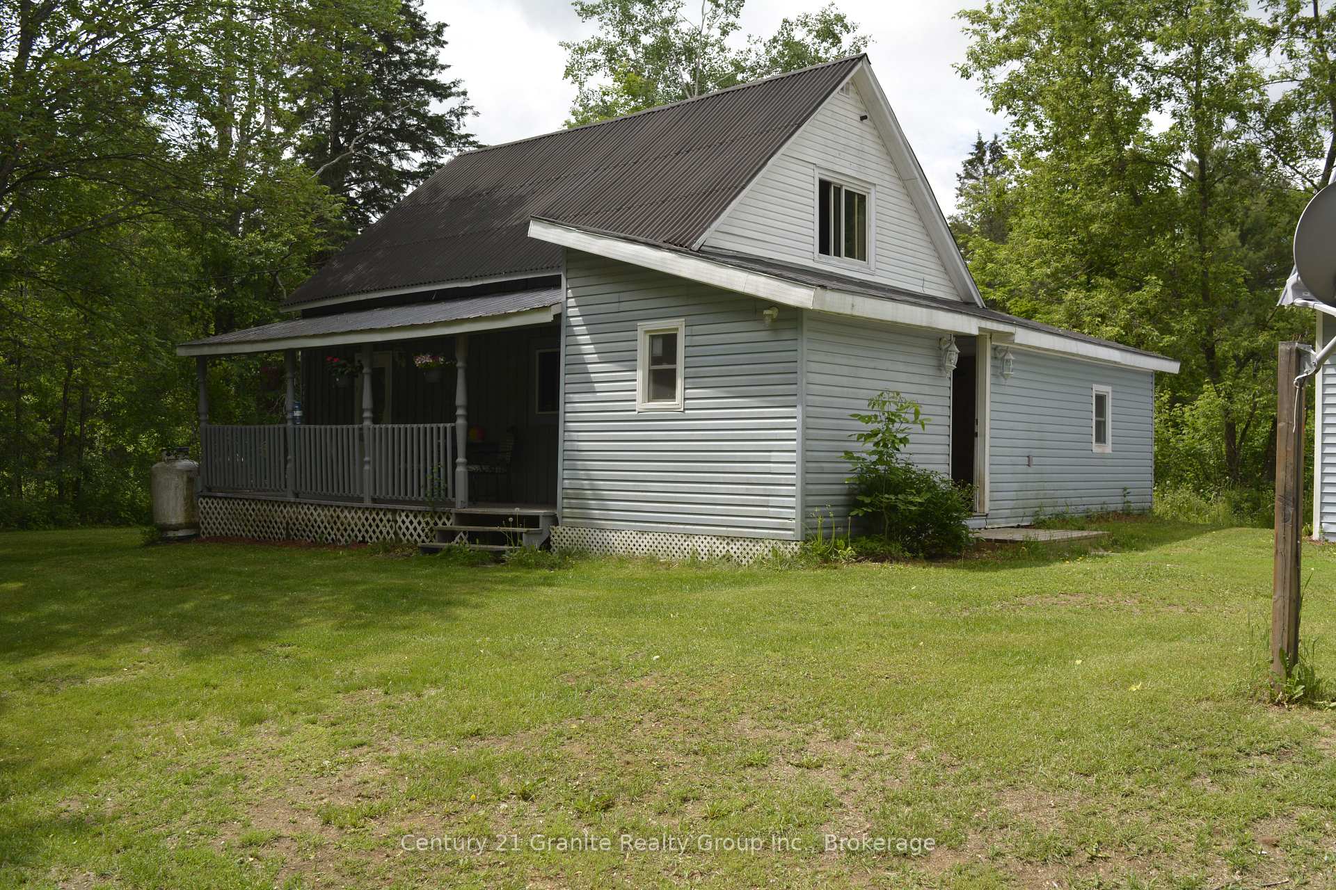 112 Old Paudash School Road, Bancroft, ON K0L 1C0