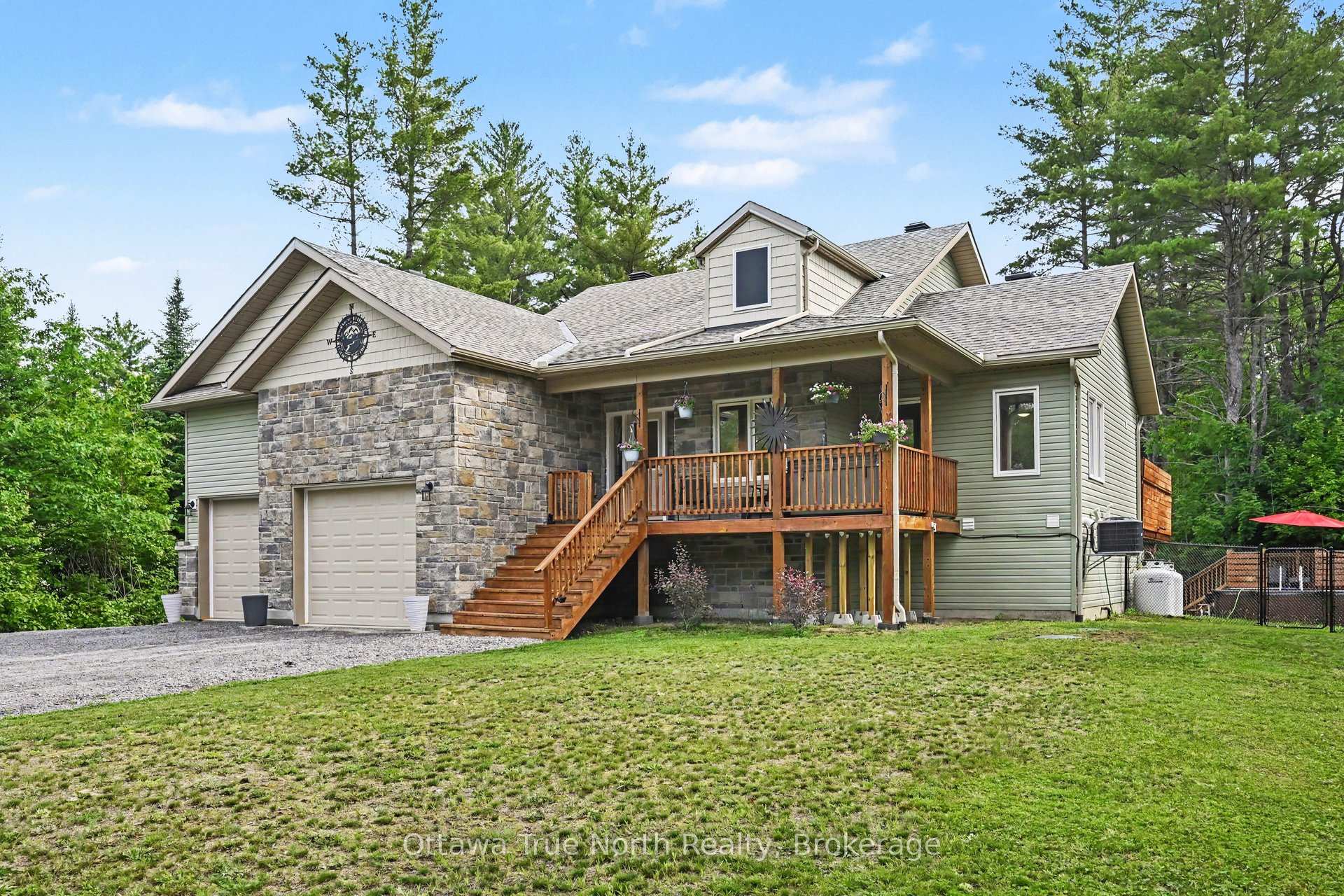 1196 Flat Rapids Road, McNab/Braeside, ON K7S 3G8