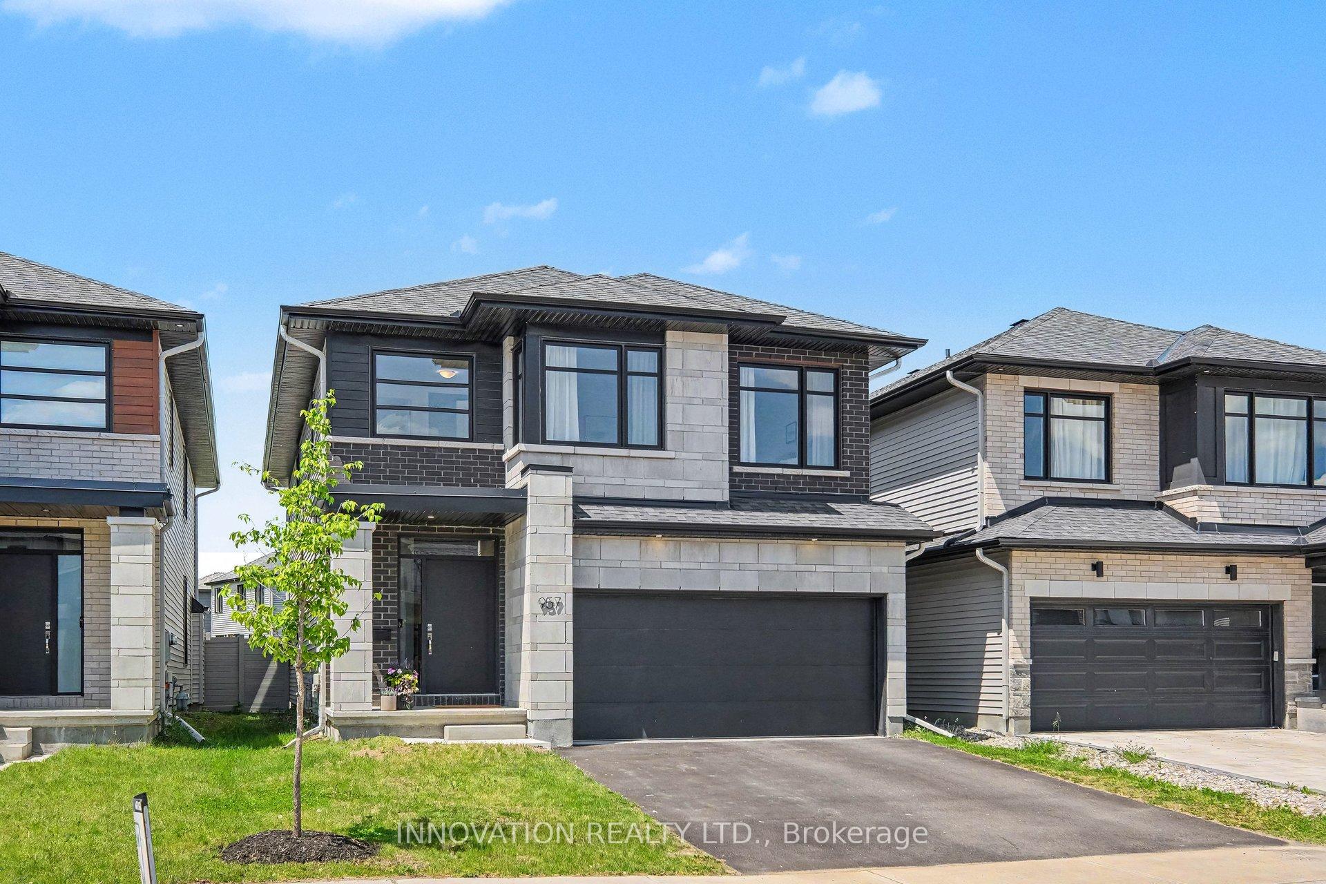 957 Atrium Ridge, Blossom Park - Airport and Area, ON K4M 0P3