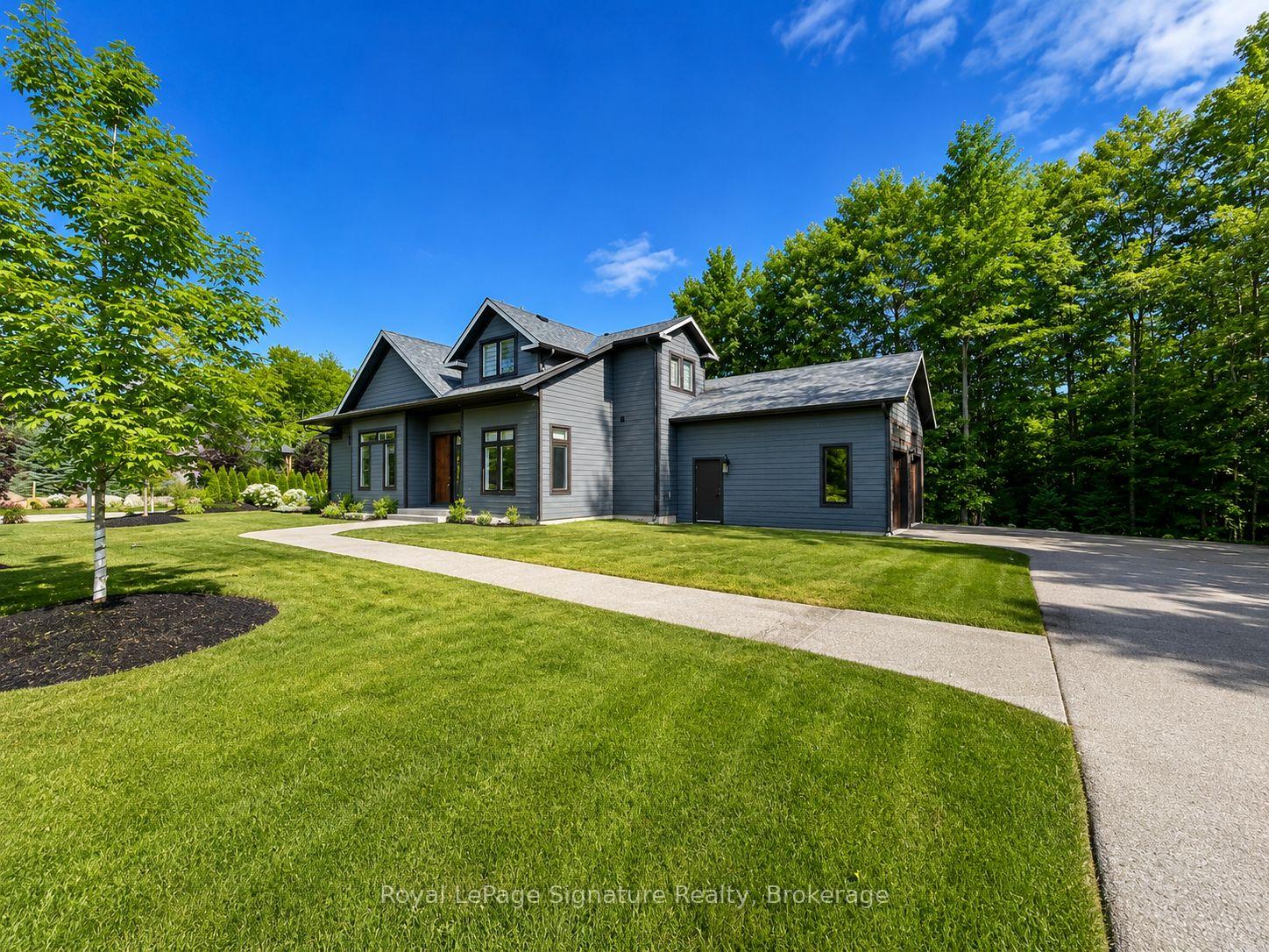 115 Rankin's Crescent, Blue Mountains, ON N0H 2P0