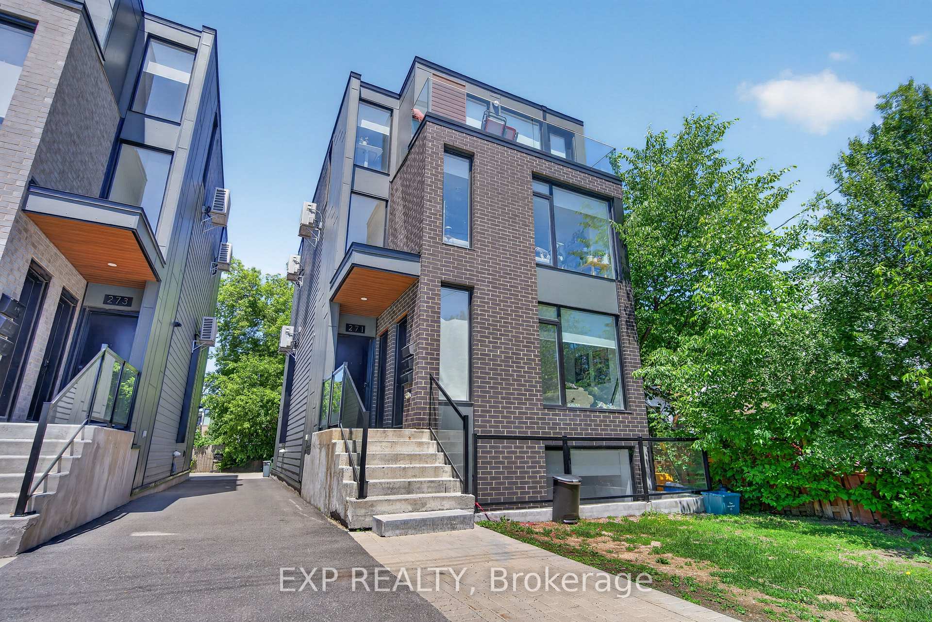 271 DUNCAIRN Avenue, Westboro - Hampton Park, ON K1Z 7H1