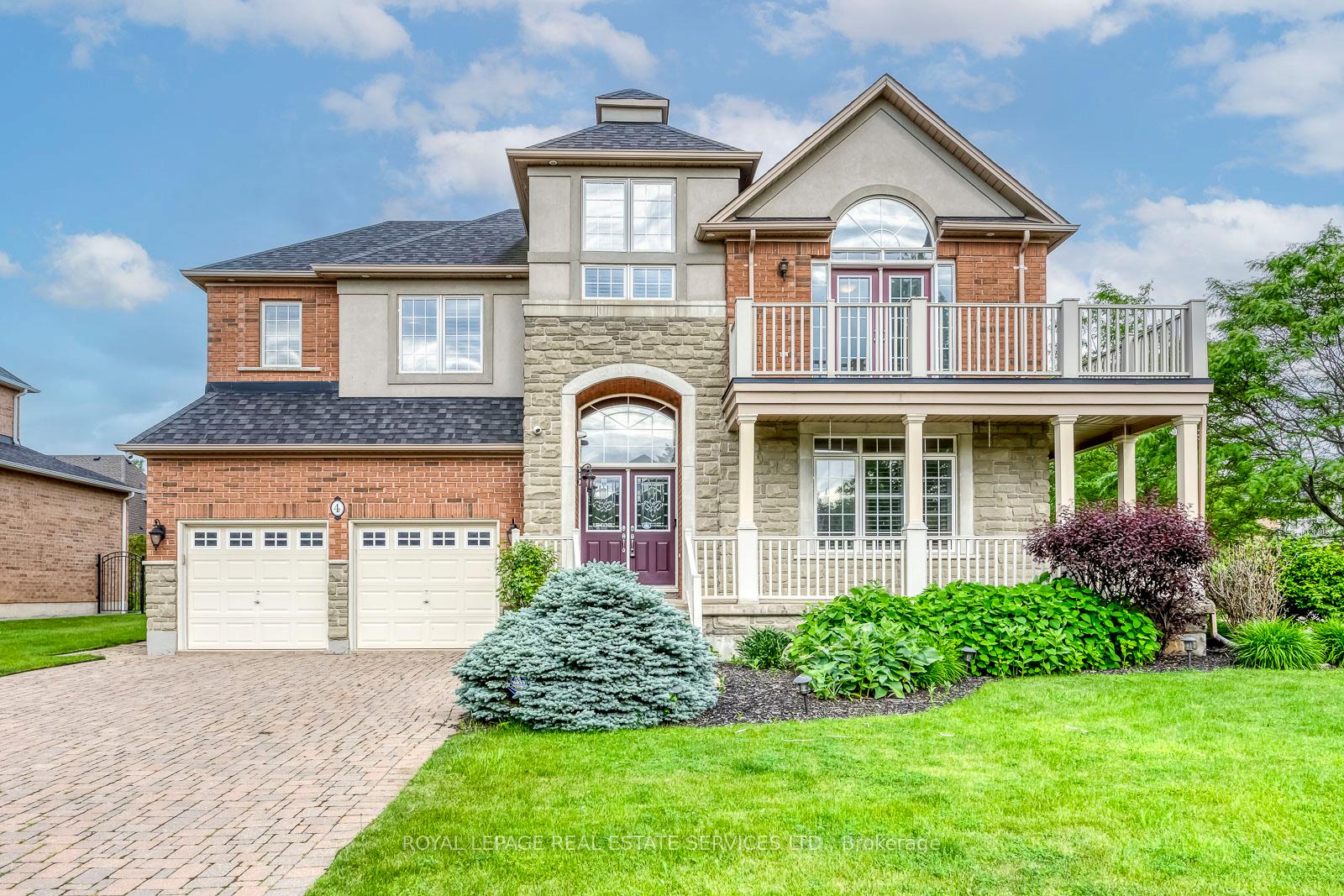 4 Avery Circle, Hamilton, ON L8E 6B8