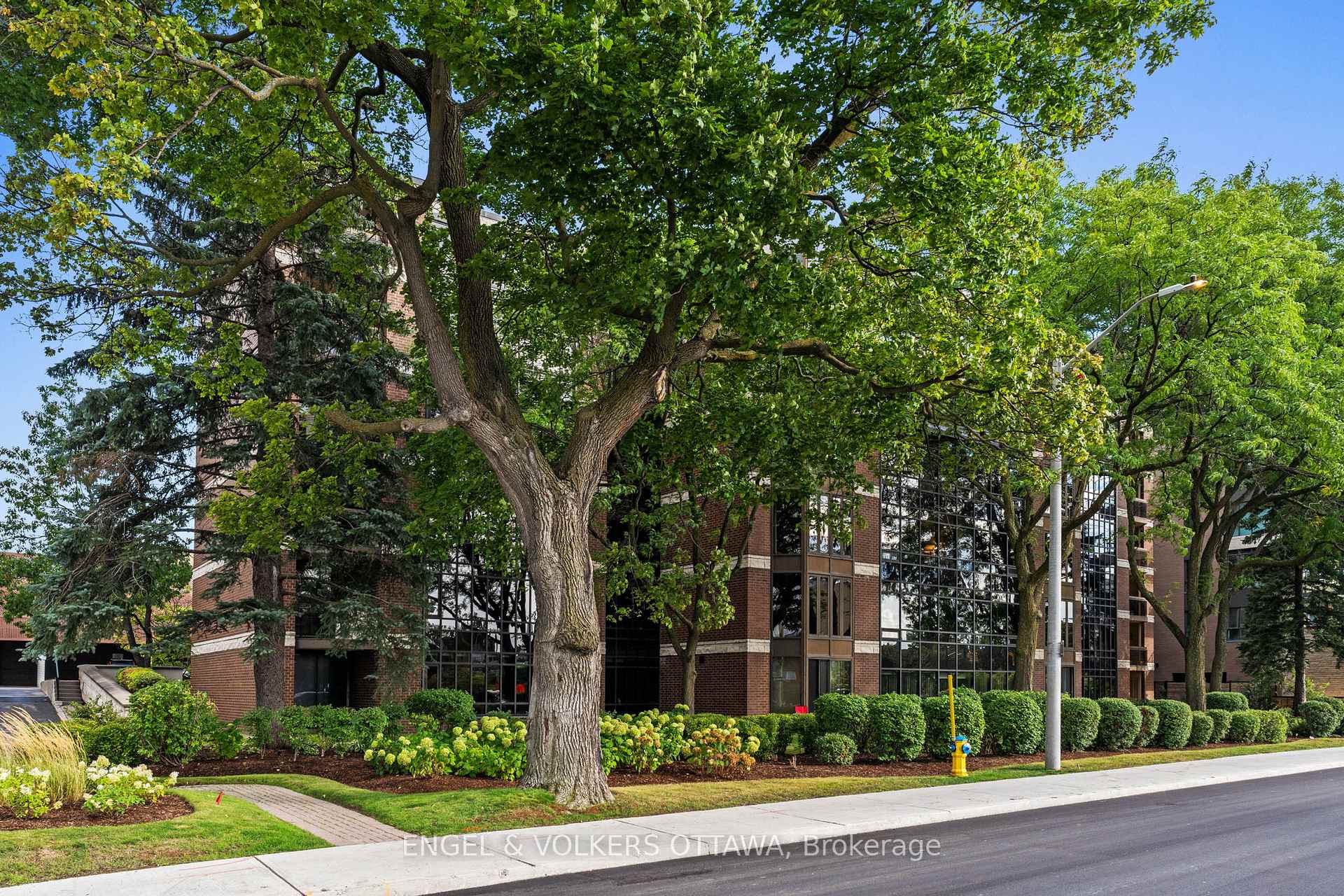 111 Echo Drive 406, Glebe - Ottawa East and Area, ON K1S 5K8