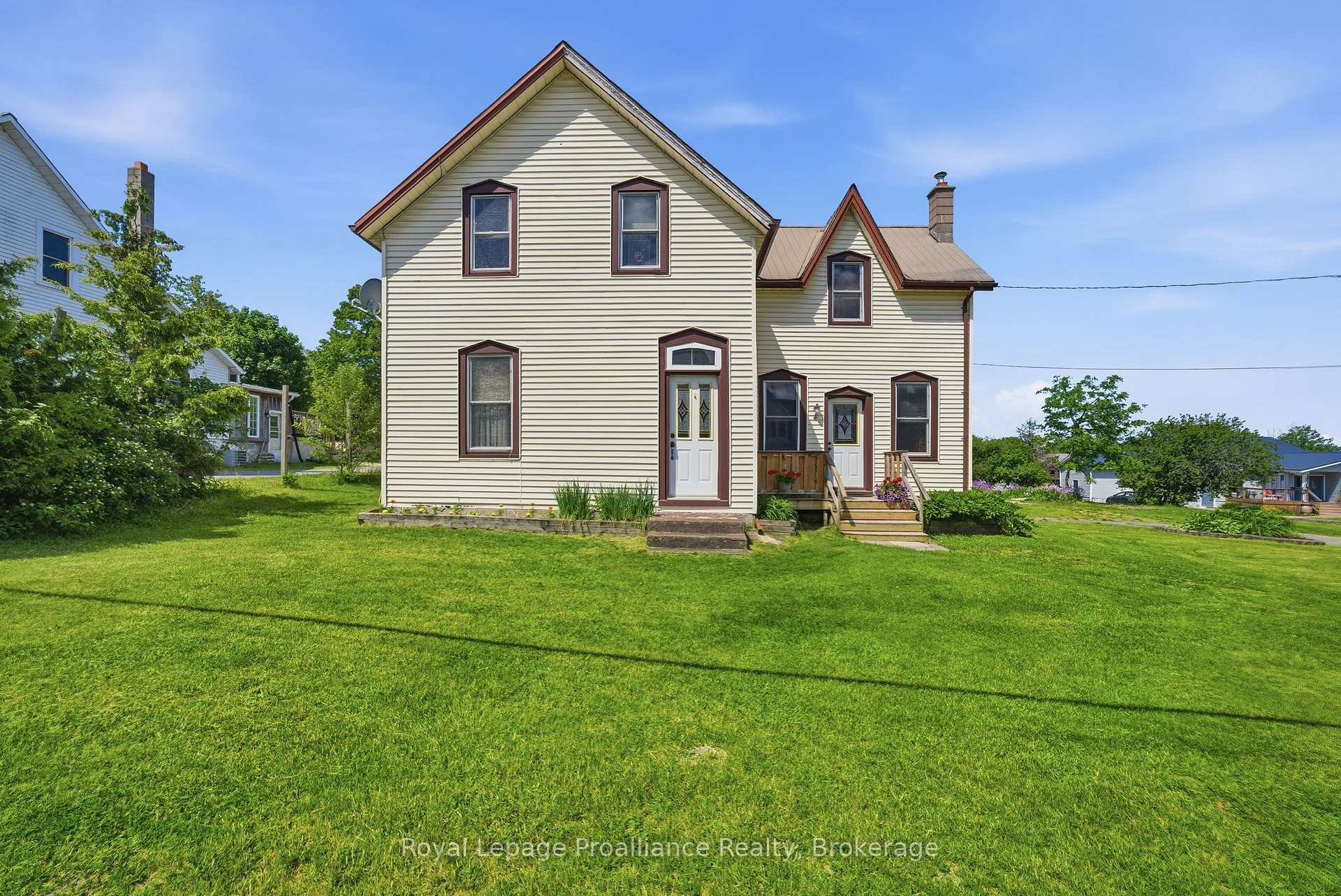 89 County Rd 29 Road, Prince Edward County, ON K0K 1T0