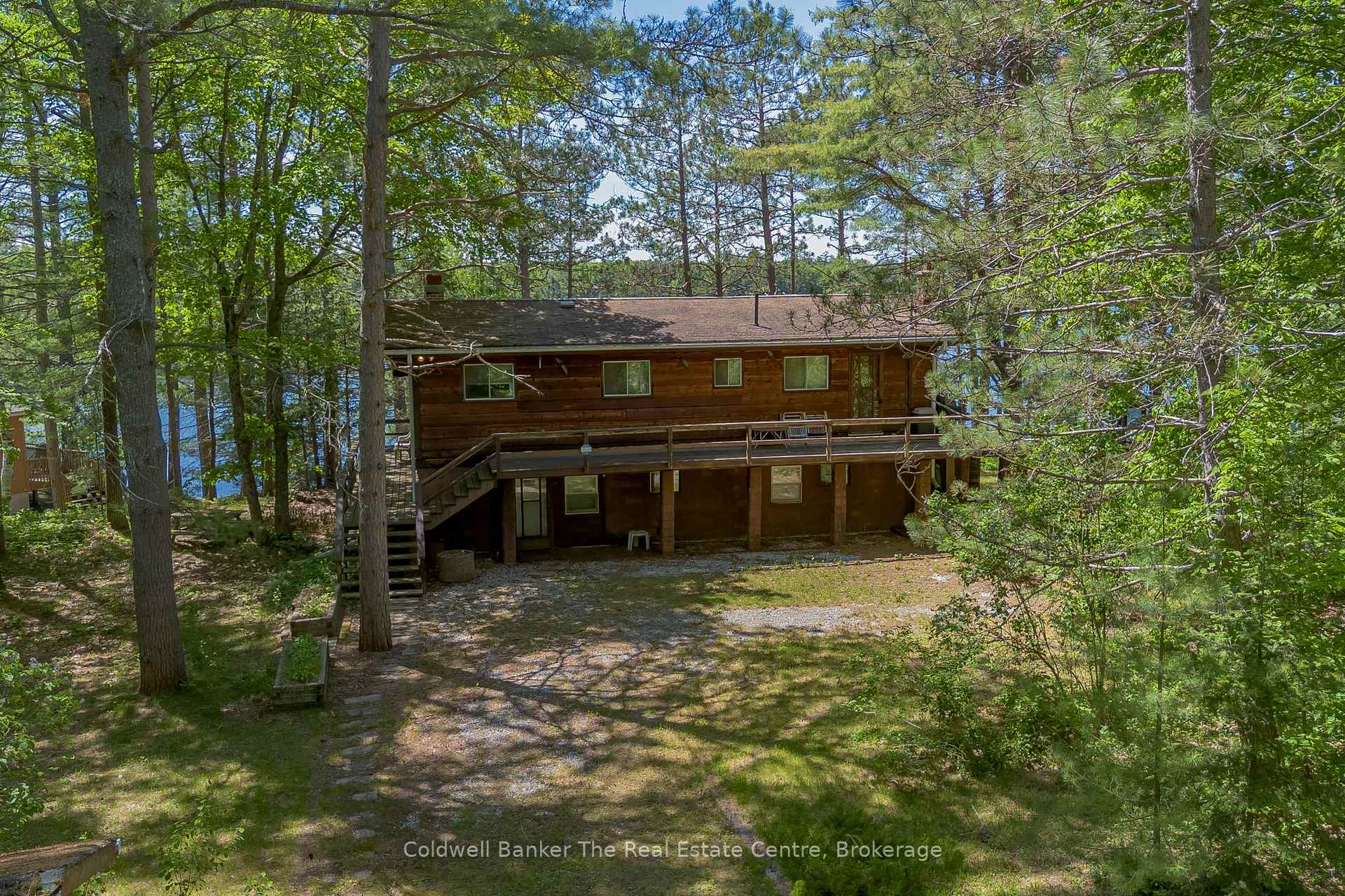 1077 Misty Lane, Gravenhurst, ON P0E 1G0