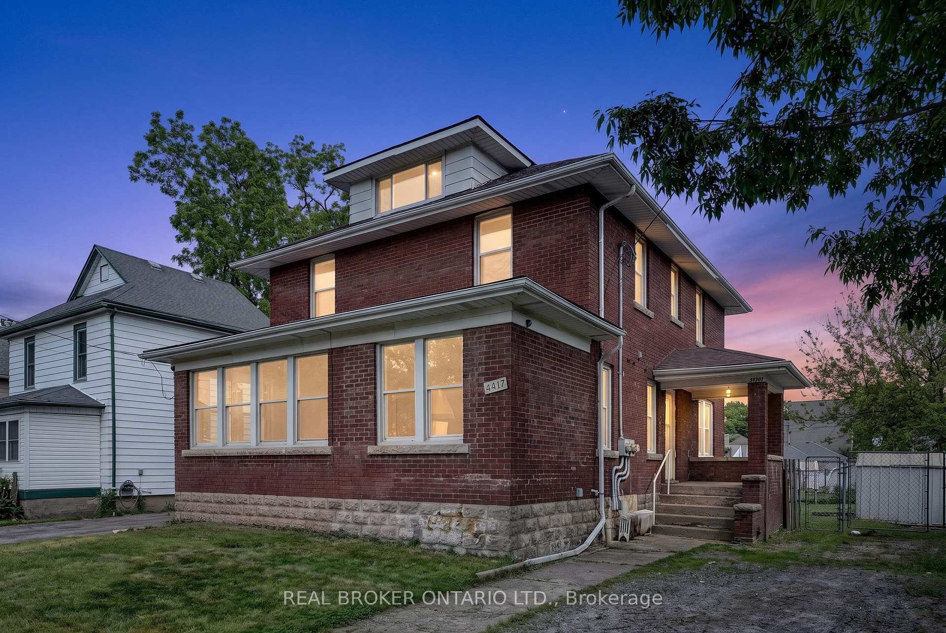 4417 ELLIS Street, Niagara Falls, ON L2E 1H5