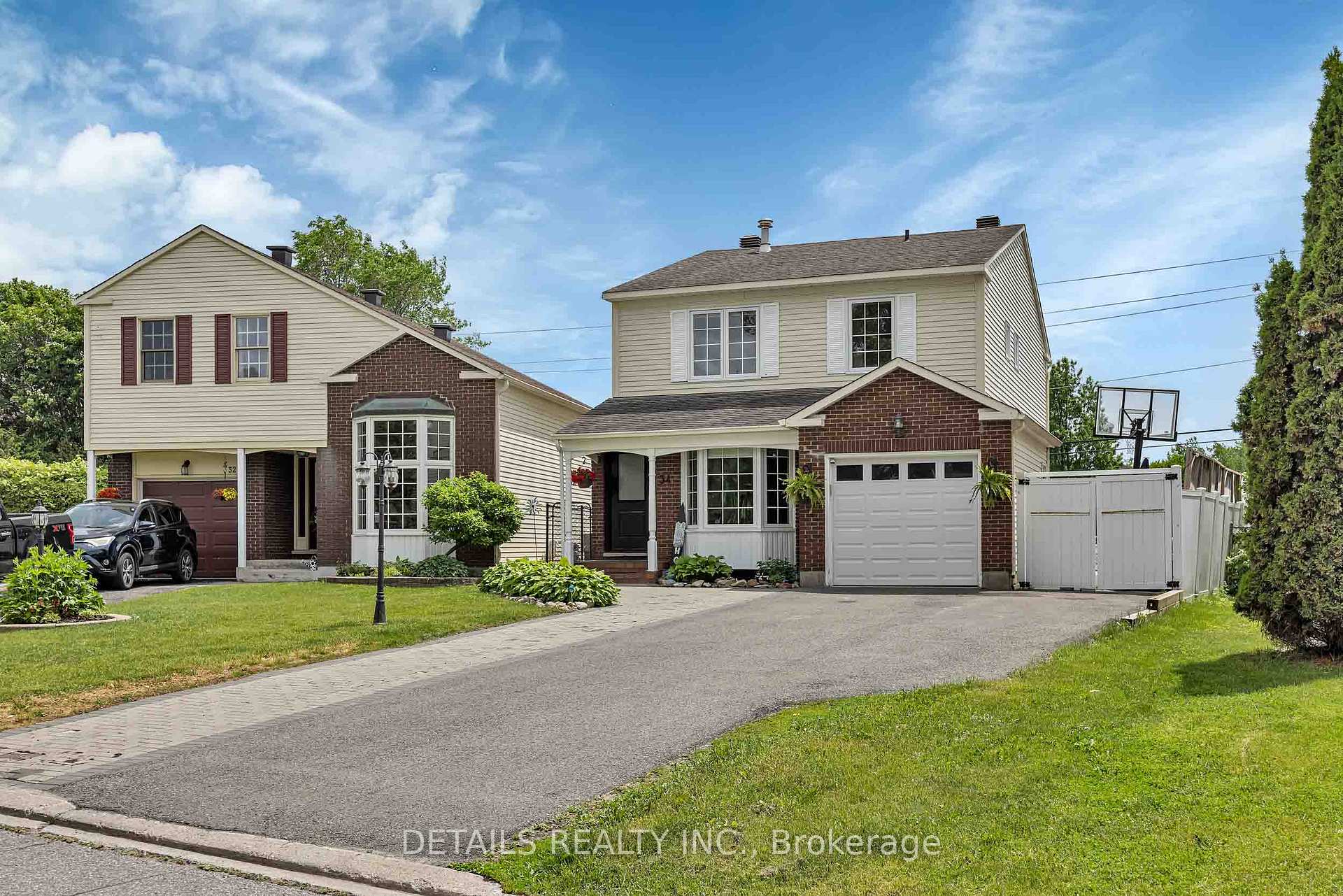 34 Raftus Square, Barrhaven, ON K2J 1J3