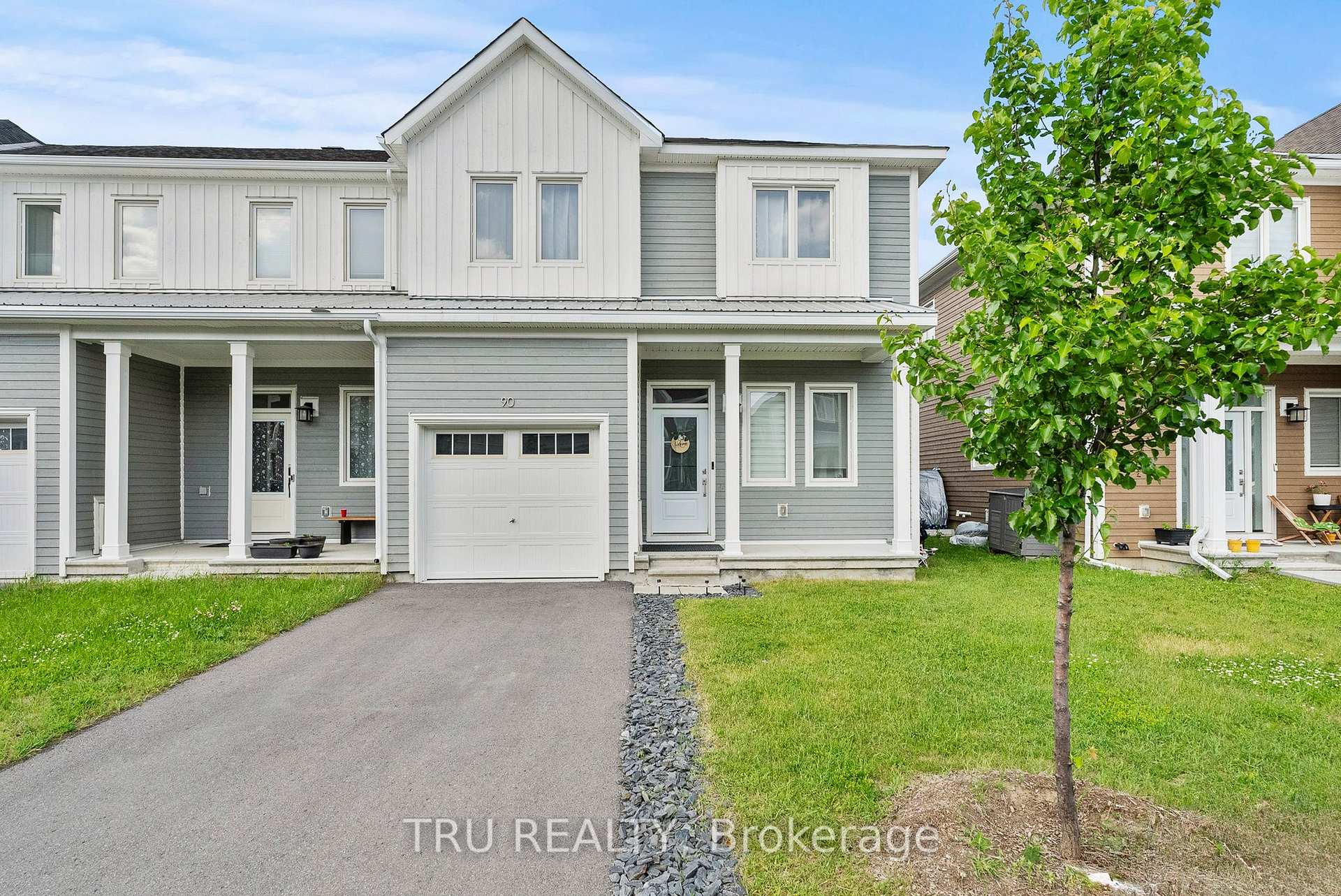 90 Latigo Ridge, Stittsville - Munster - Richmond, ON K0A 2Z0
