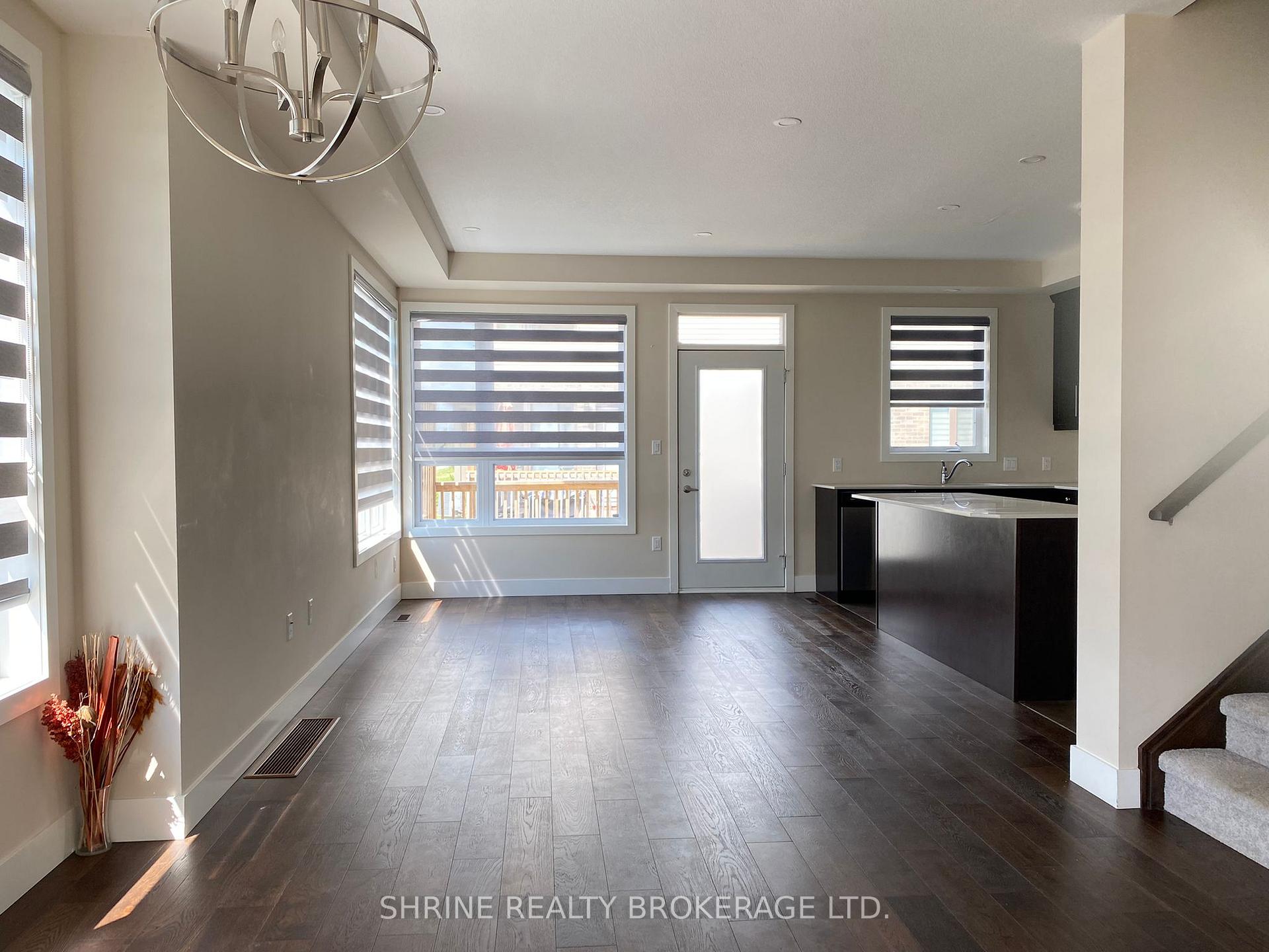 1960 Dalmagarry Road 117, London North, ON N6G 0T8
