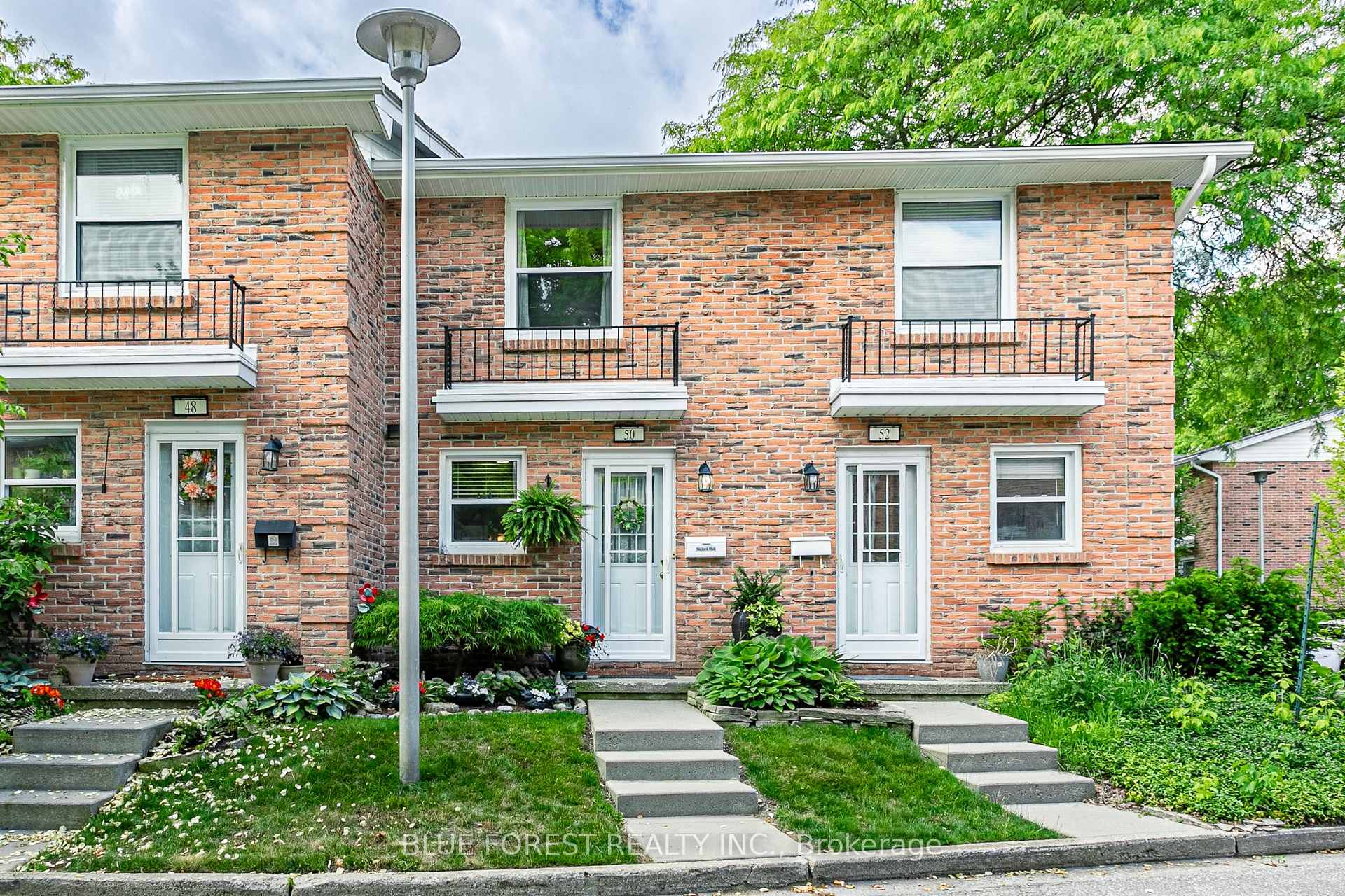 1385 Commissioners Road W 50, London South, ON N6K 1E2