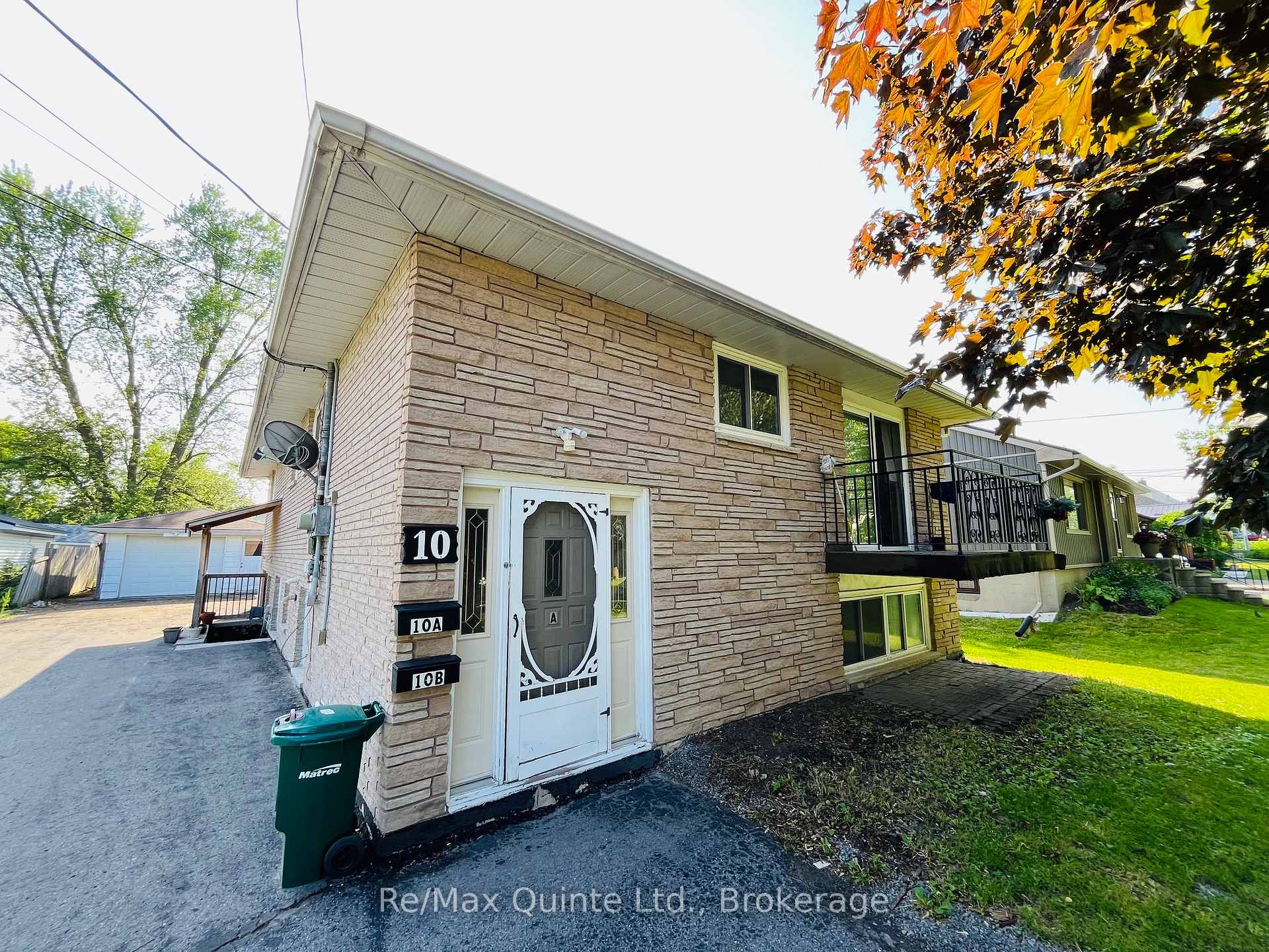 10 Shamrock Road, Belleville, ON K8P 4J2