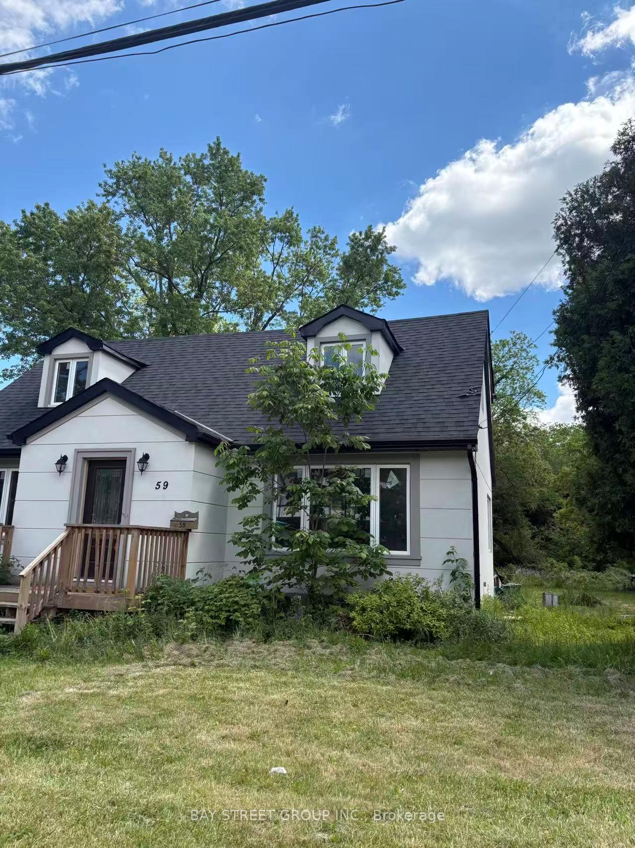 59 Ann Street, Hamilton, ON L9H 2N4