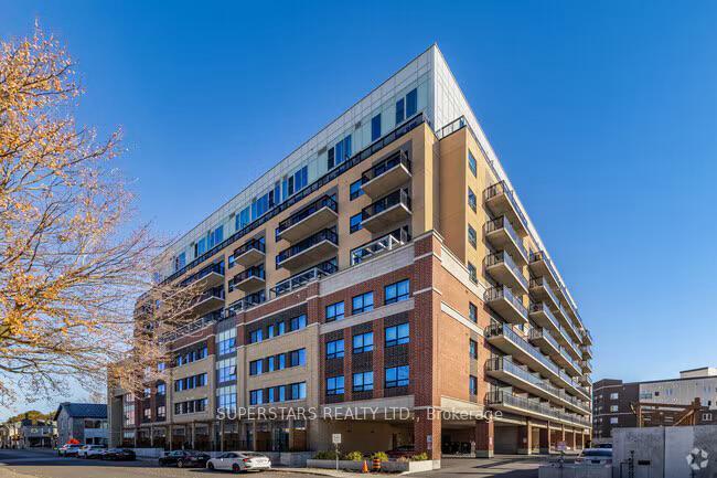 652 Princess Street 1012, Kingston, ON K7L 1E5