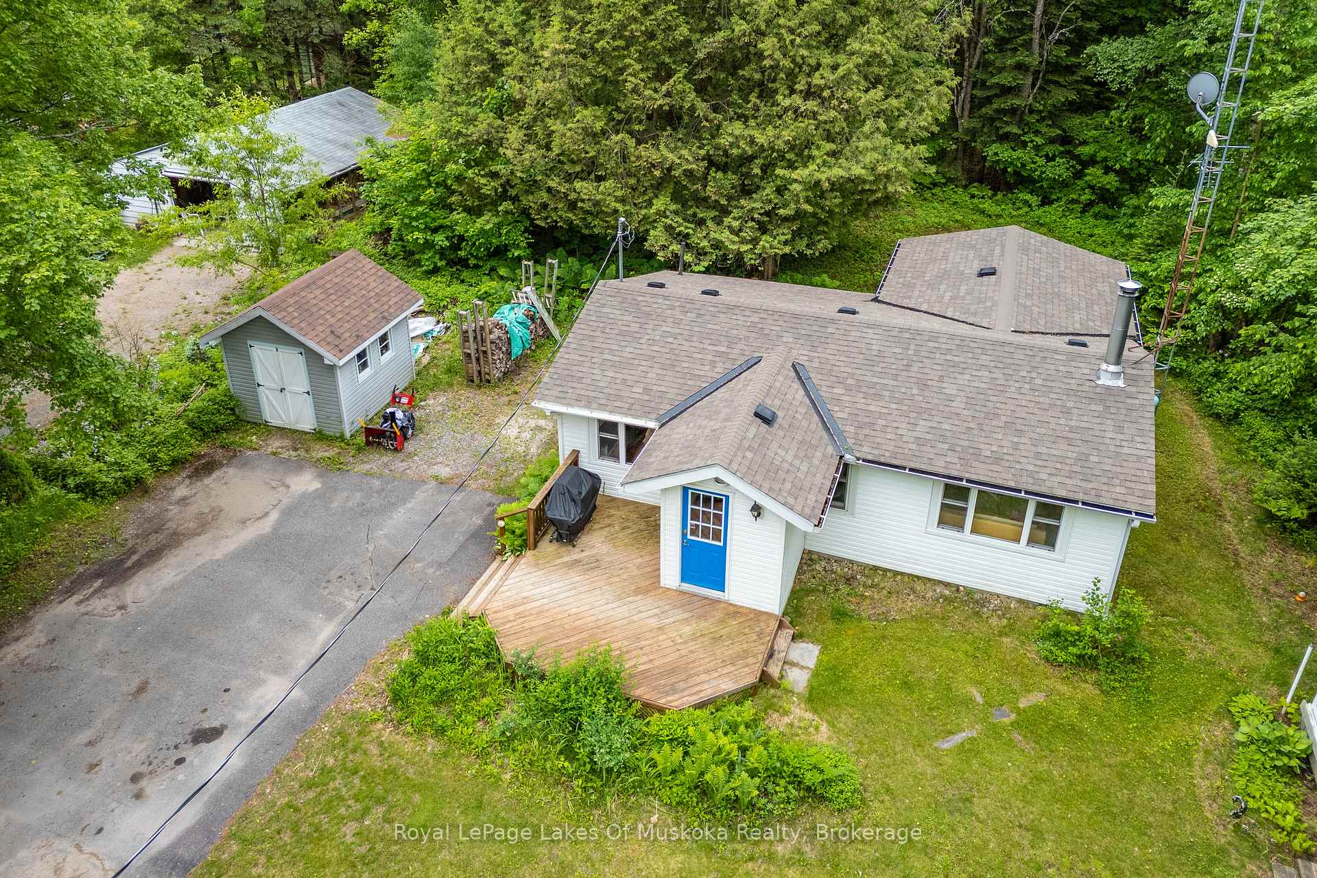 1136 Springdale Shores Private, Bracebridge, ON P1L 1W9