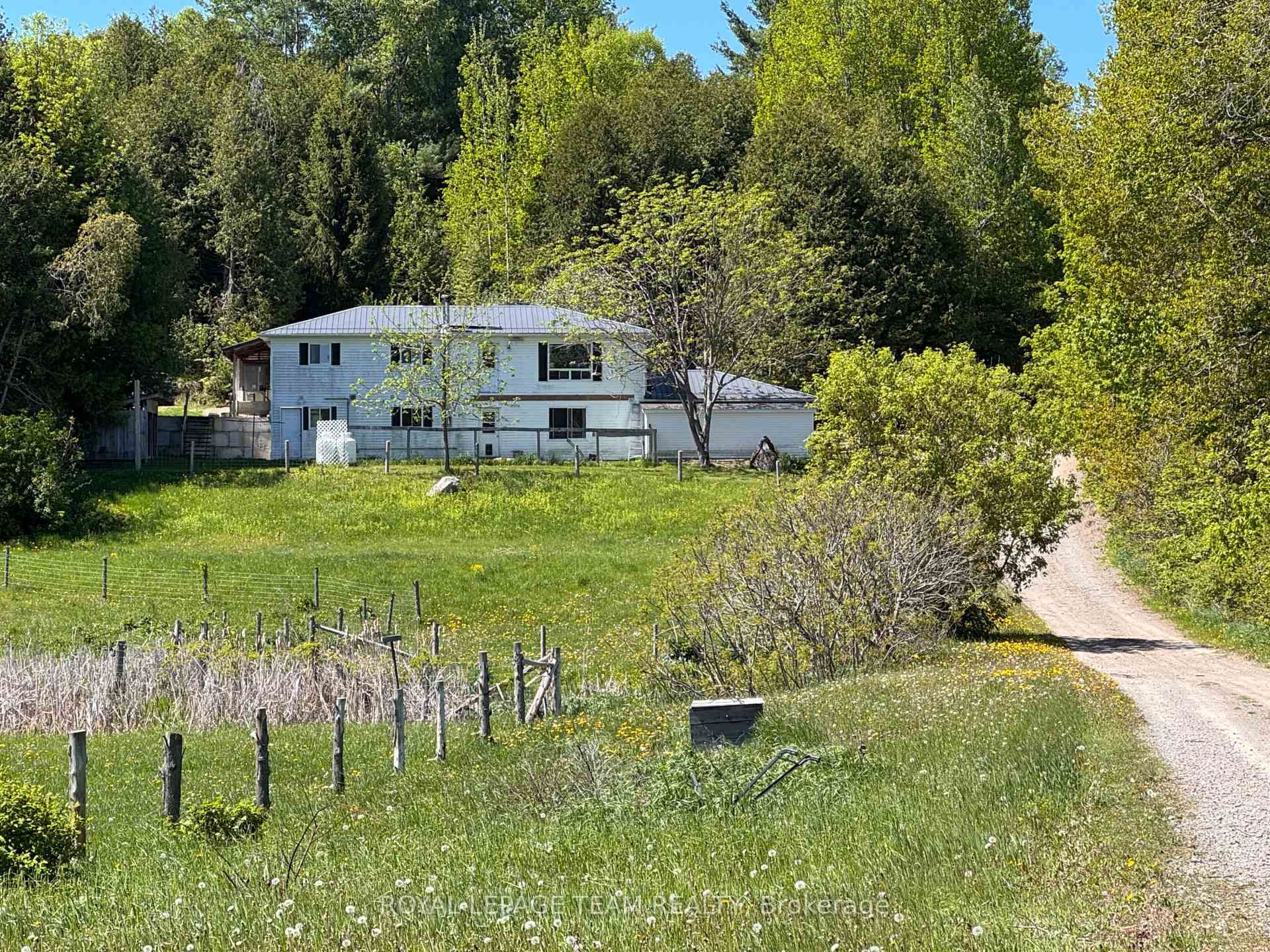 20473 Highway 17 Highway, Whitewater Region, ON K0J 1K0