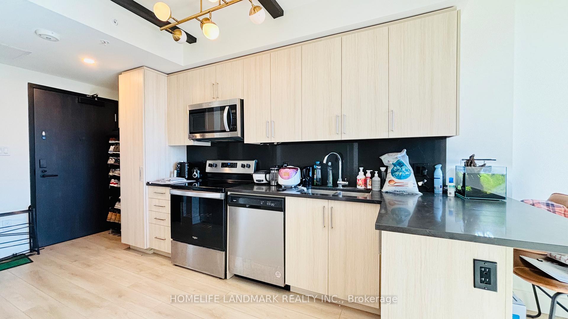 145 Columbia Street W 1536, Waterloo, ON N2L 0K7