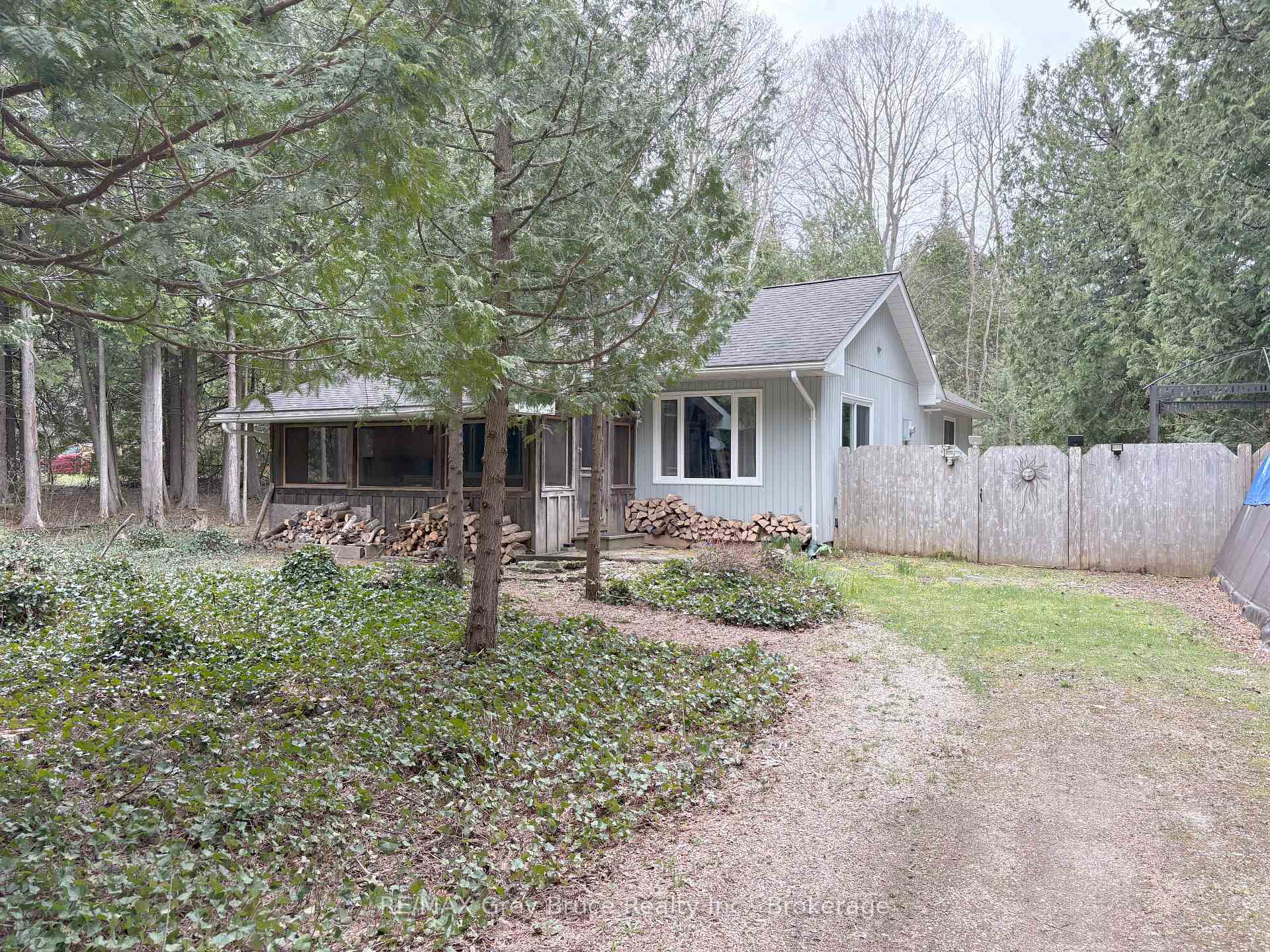 52 Spry Lake Road, South Bruce Peninsula, ON N0H 2T0