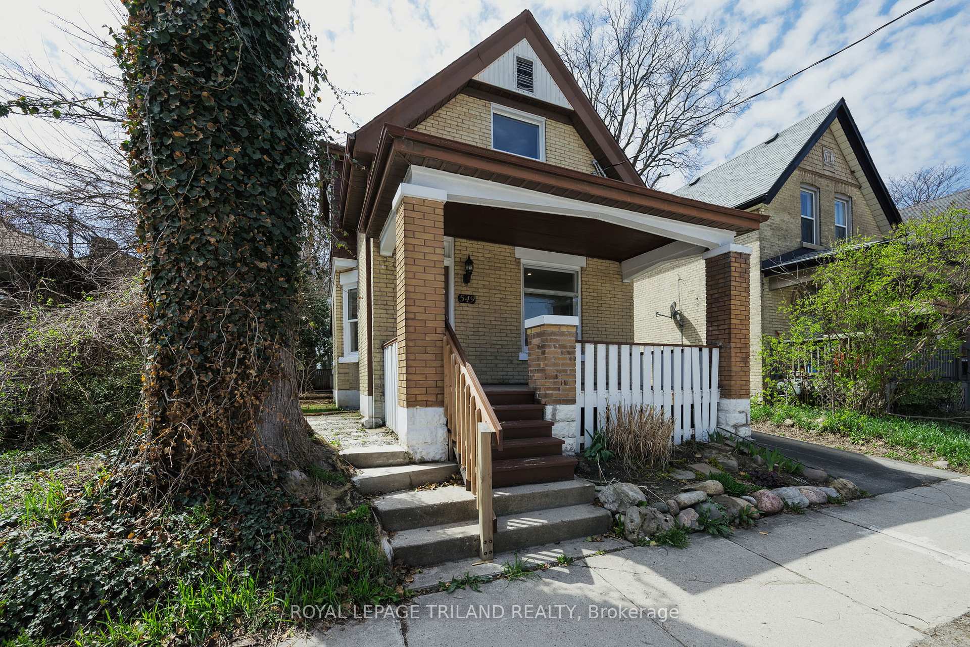 549 Quebec Street, London East, ON N5W 3Y9