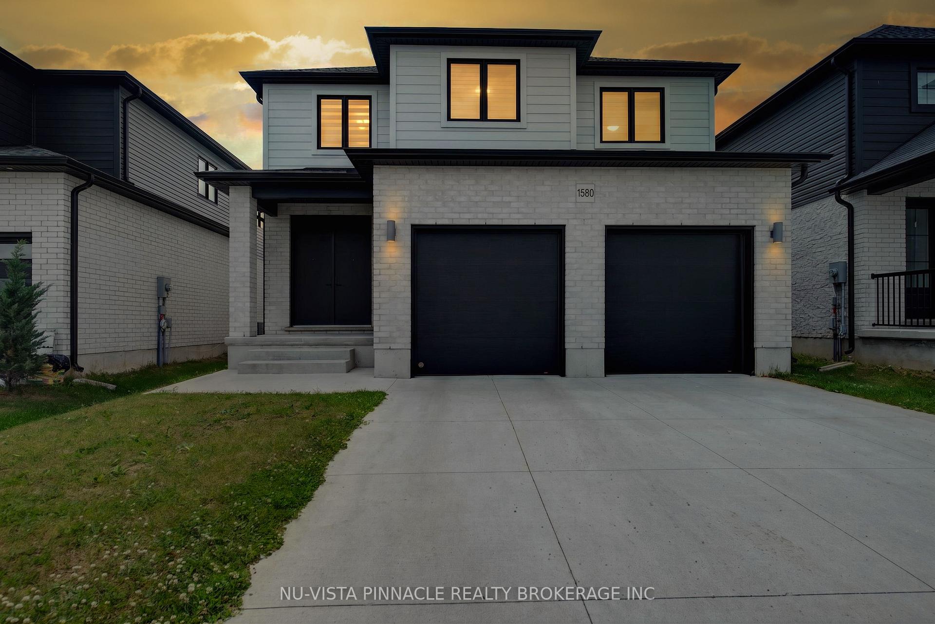 1580 Medway Park Drive, London North, ON N6G 3W1