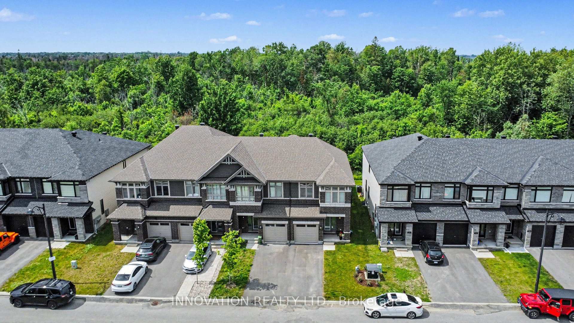 159 Wabikon Crescent S, Blossom Park - Airport and Area, ON K1X 0H8