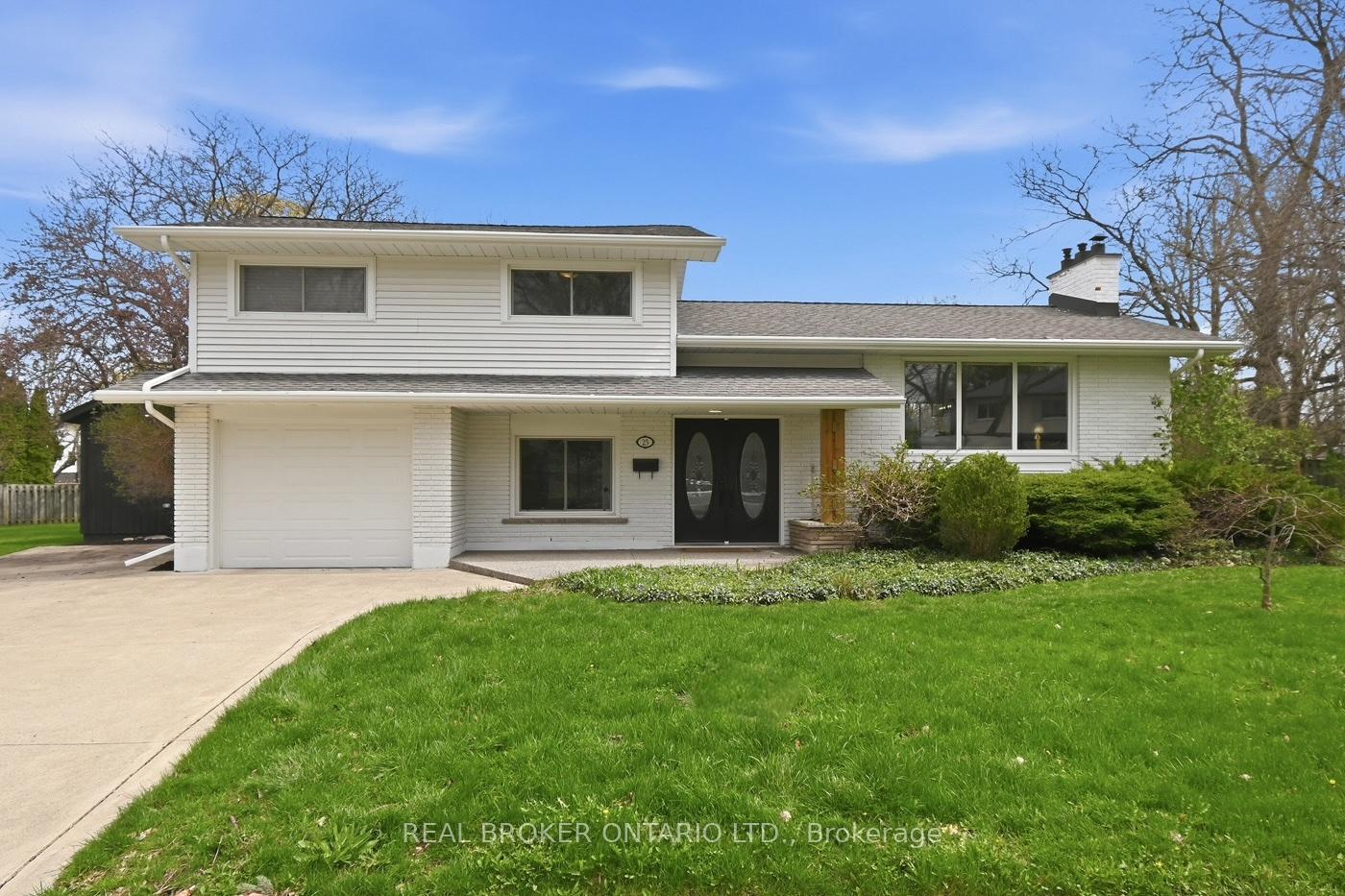 25 Victor Boulevard, St. Catharines, ON L2T 2B4