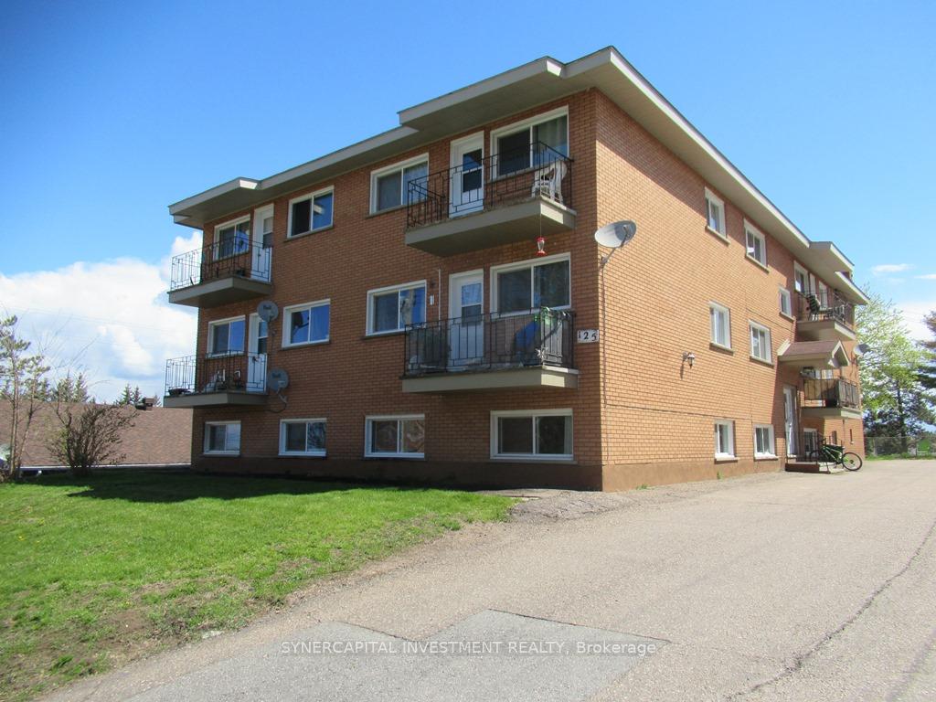125 - 145 - 165 - 185 Catherine Street, Pembroke, ON K8A 1V3