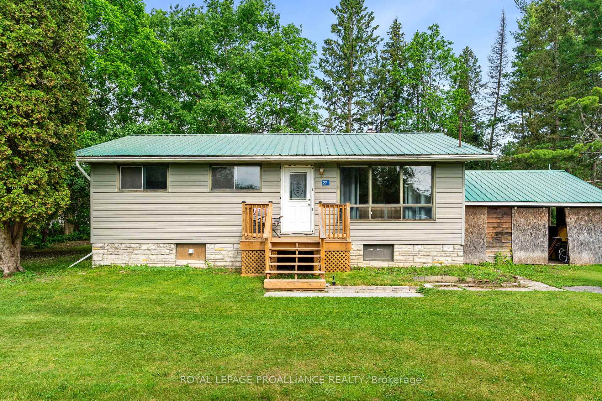 27-29 Bayview Lane, Smiths Falls, ON K7A 5B8