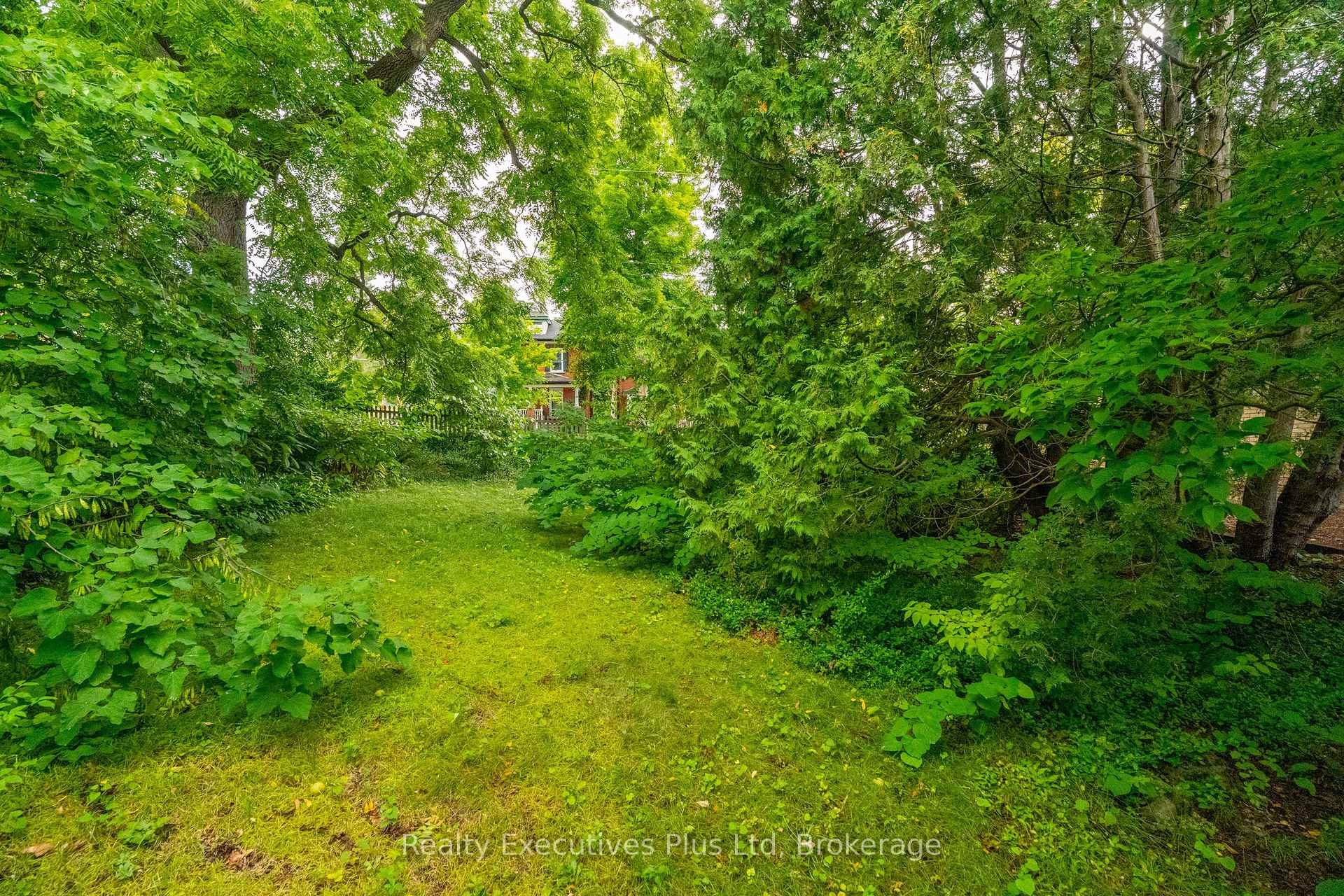 59 Hearn Avenue, Guelph, ON N1H 5Y6