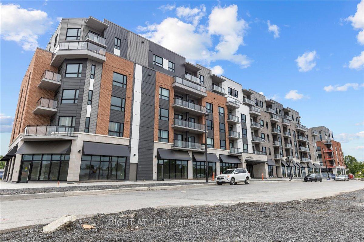 1350 HEMLOCK Road 306, Manor Park - Cardinal Glen and Area, ON K1K 5C2
